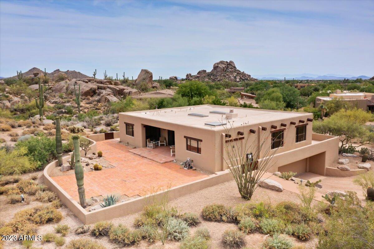2158 E Quails Nest Drive