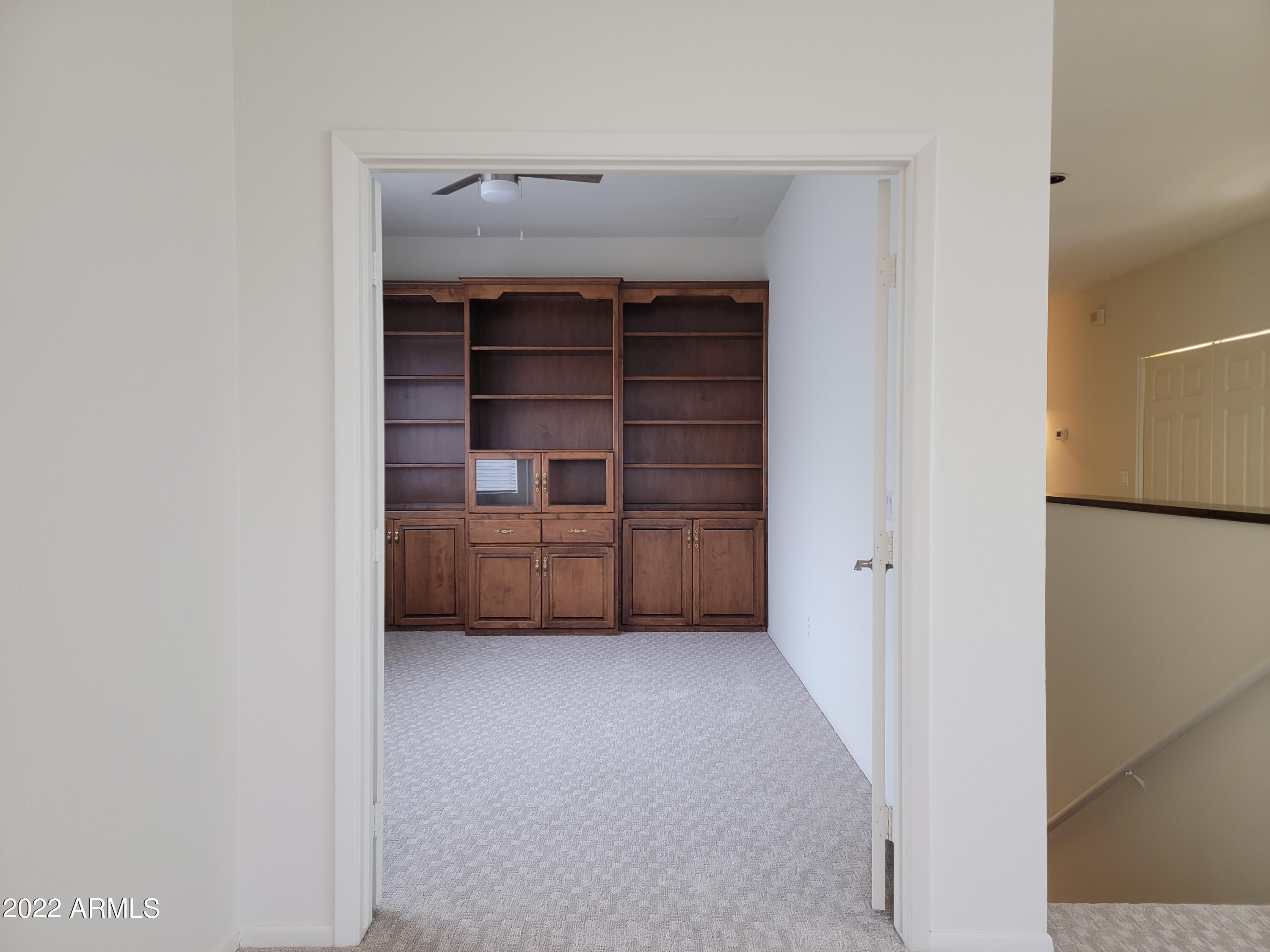 8270 N HAYDEN Road Unit: 2015