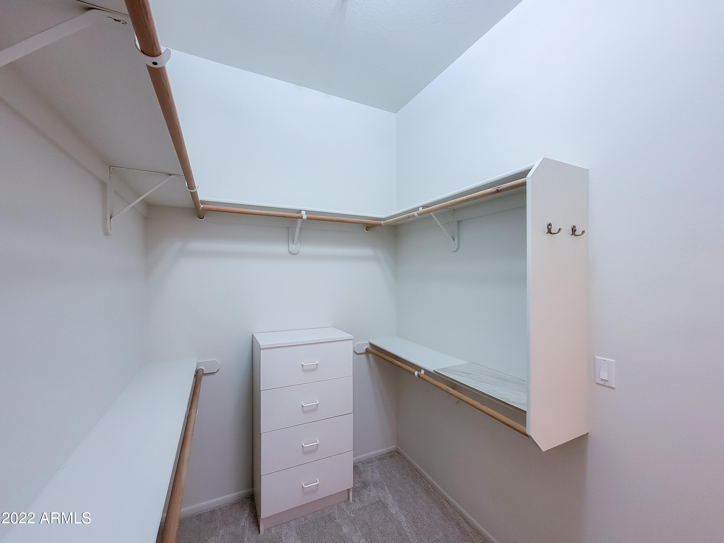 8270 N HAYDEN Road Unit: 2015