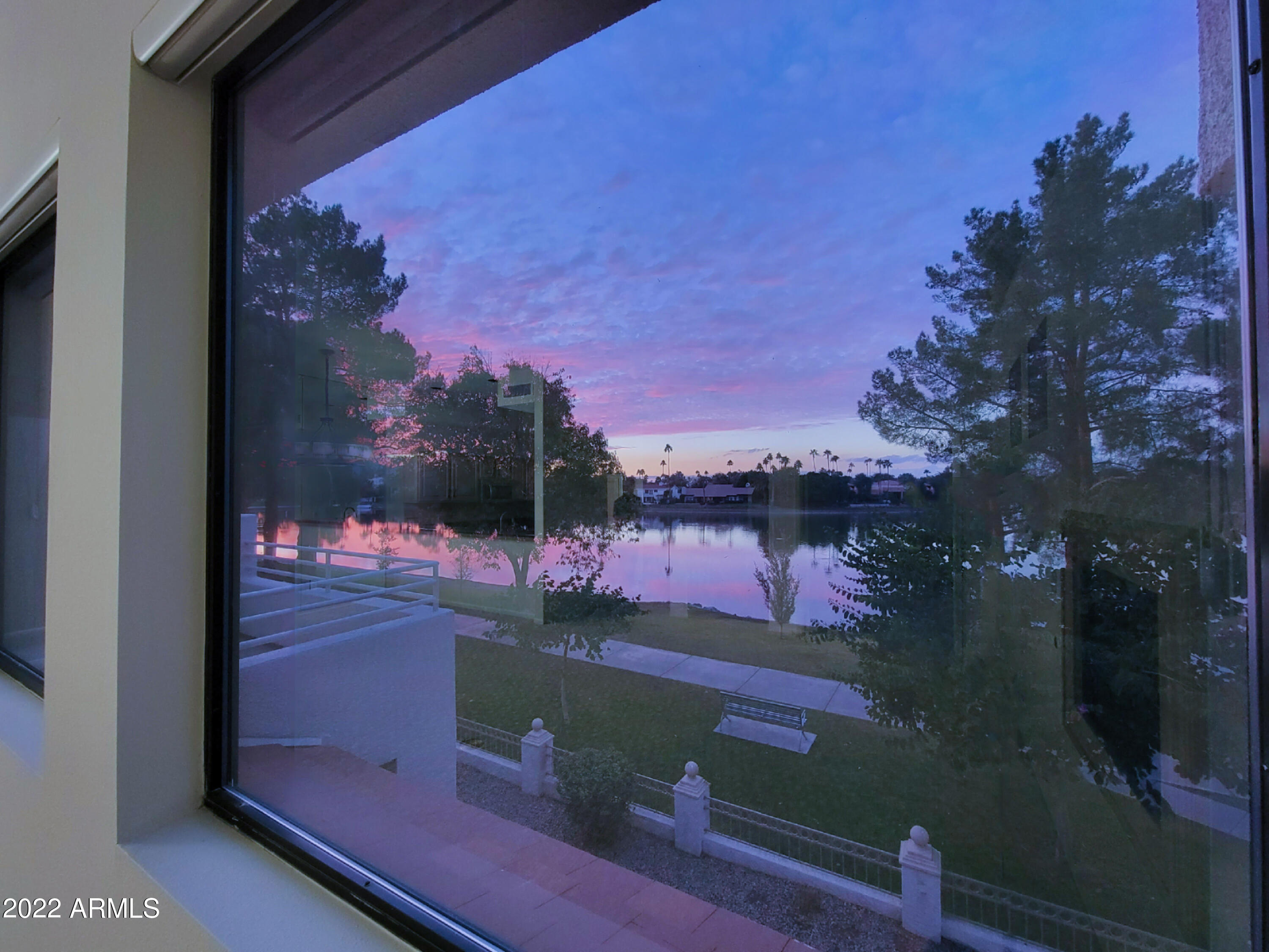 8270 N HAYDEN Road Unit: 2015