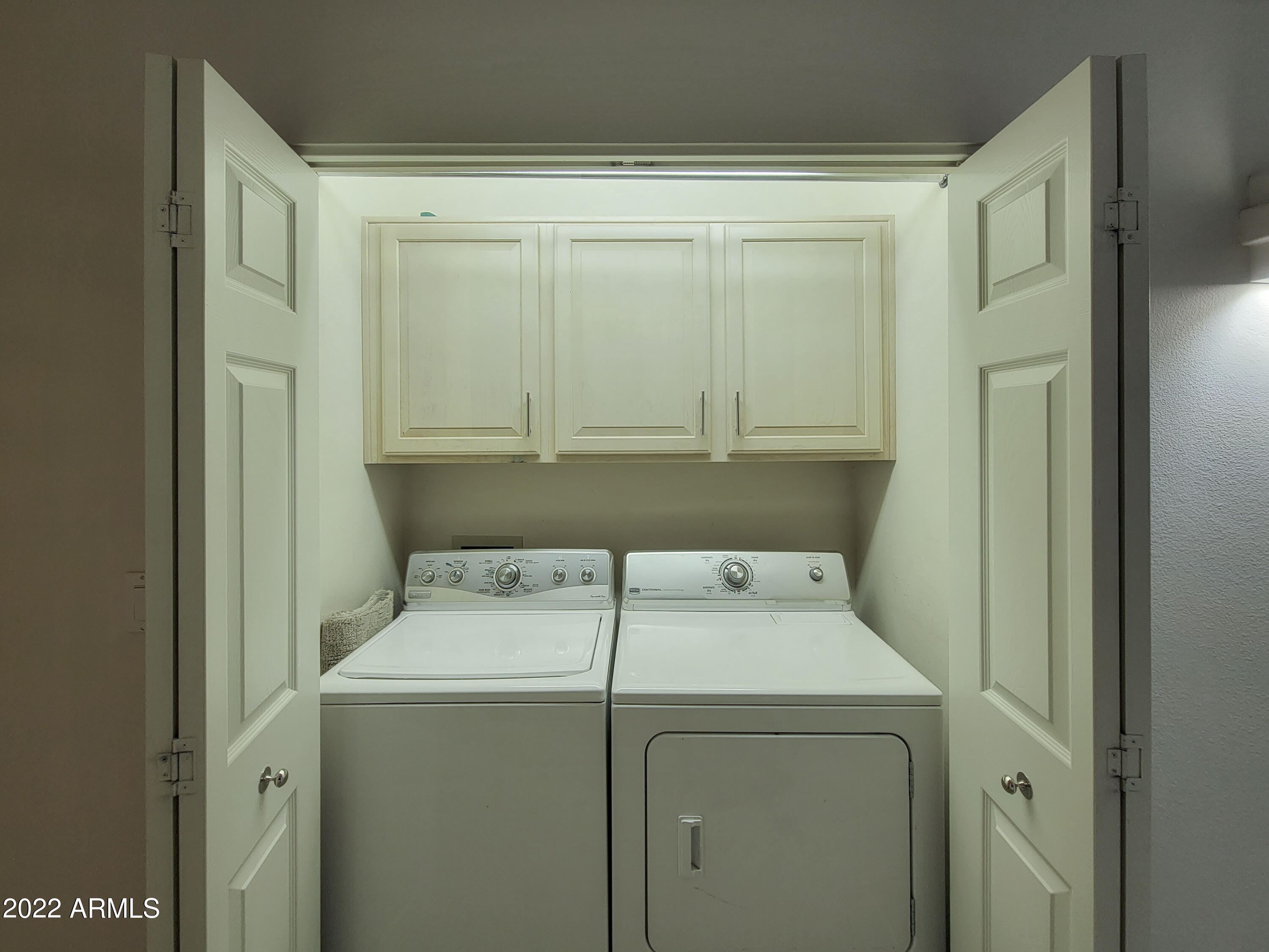 8270 N HAYDEN Road Unit: 2015