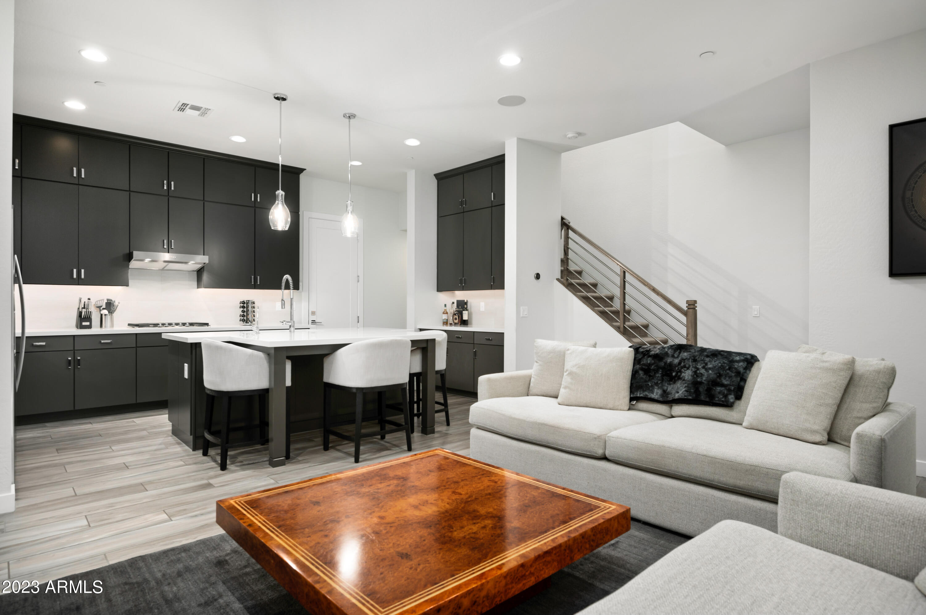 8340 E MCDONALD Drive Unit: 1013