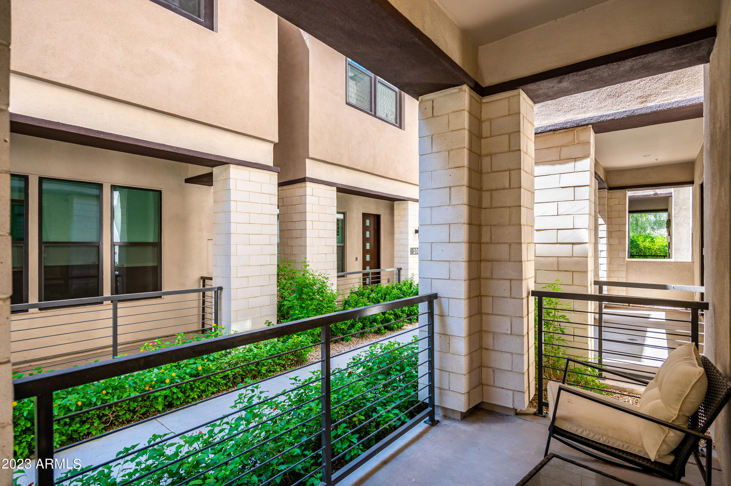 8340 E MCDONALD Drive Unit: 1013