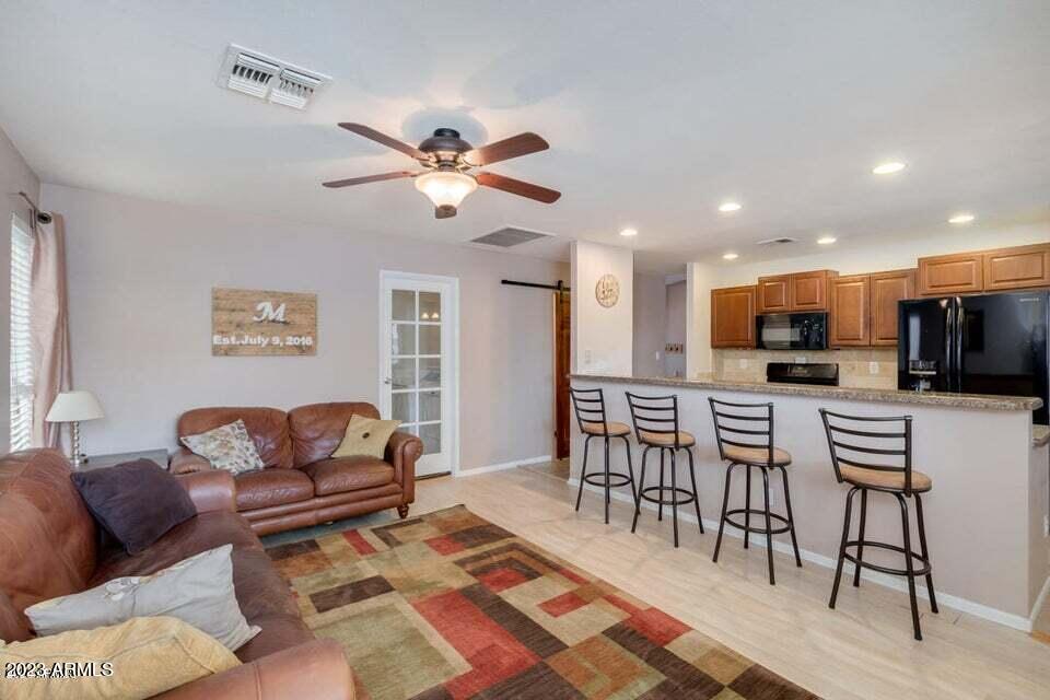 3627 W BLOOMFIELD Road