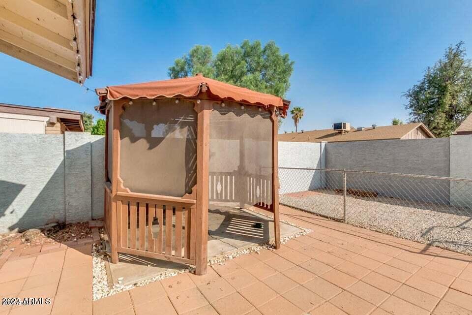 3627 W BLOOMFIELD Road