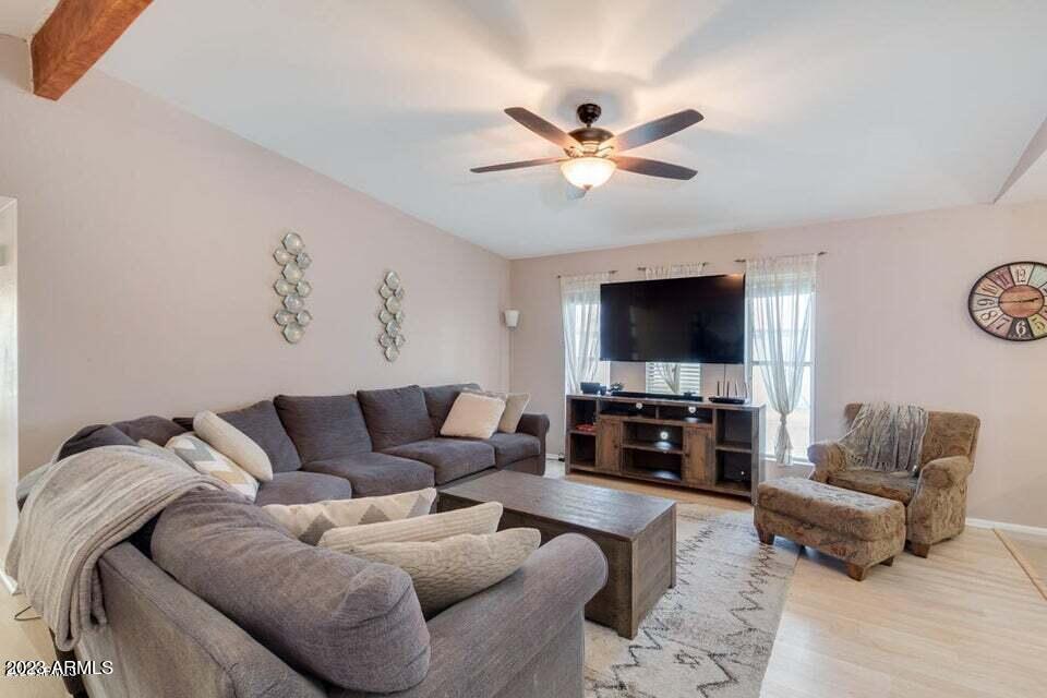 3627 W BLOOMFIELD Road