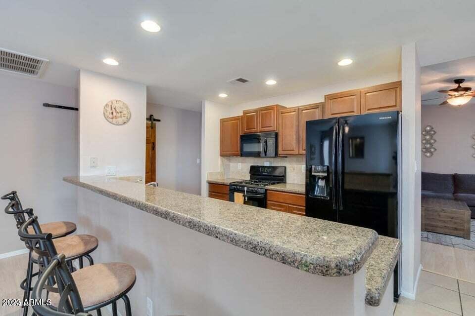 3627 W BLOOMFIELD Road