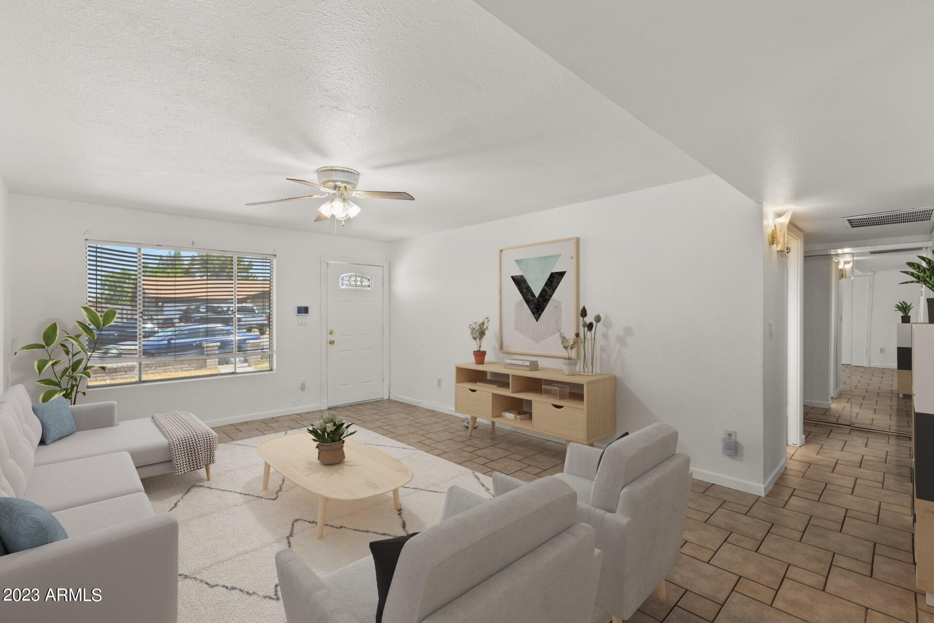 5337 W CORONADO Road