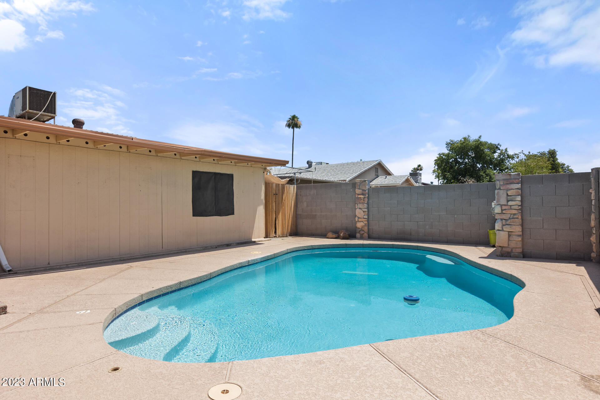 5337 W CORONADO Road