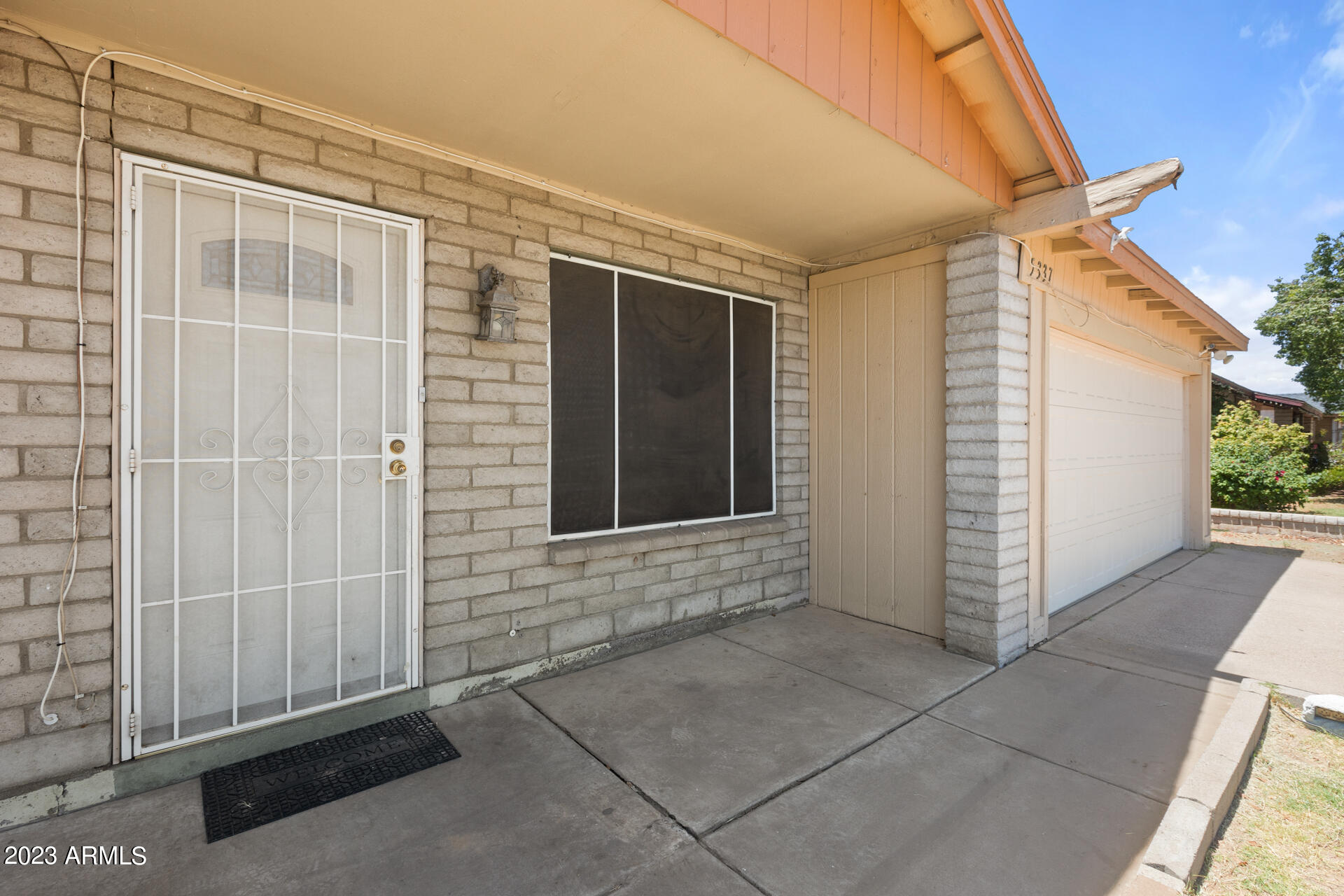 5337 W CORONADO Road