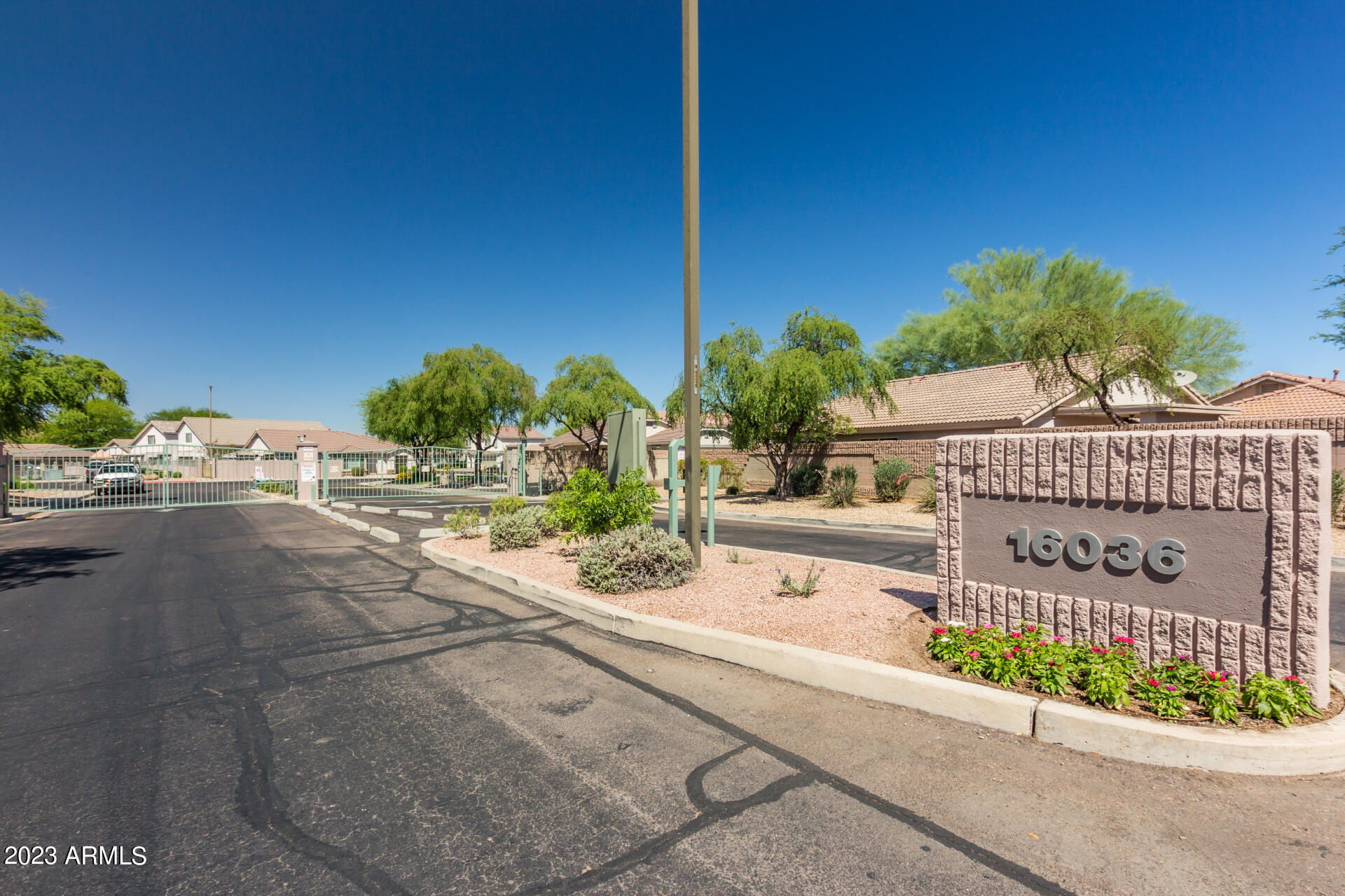 16036 N 11TH Avenue Unit: 1025