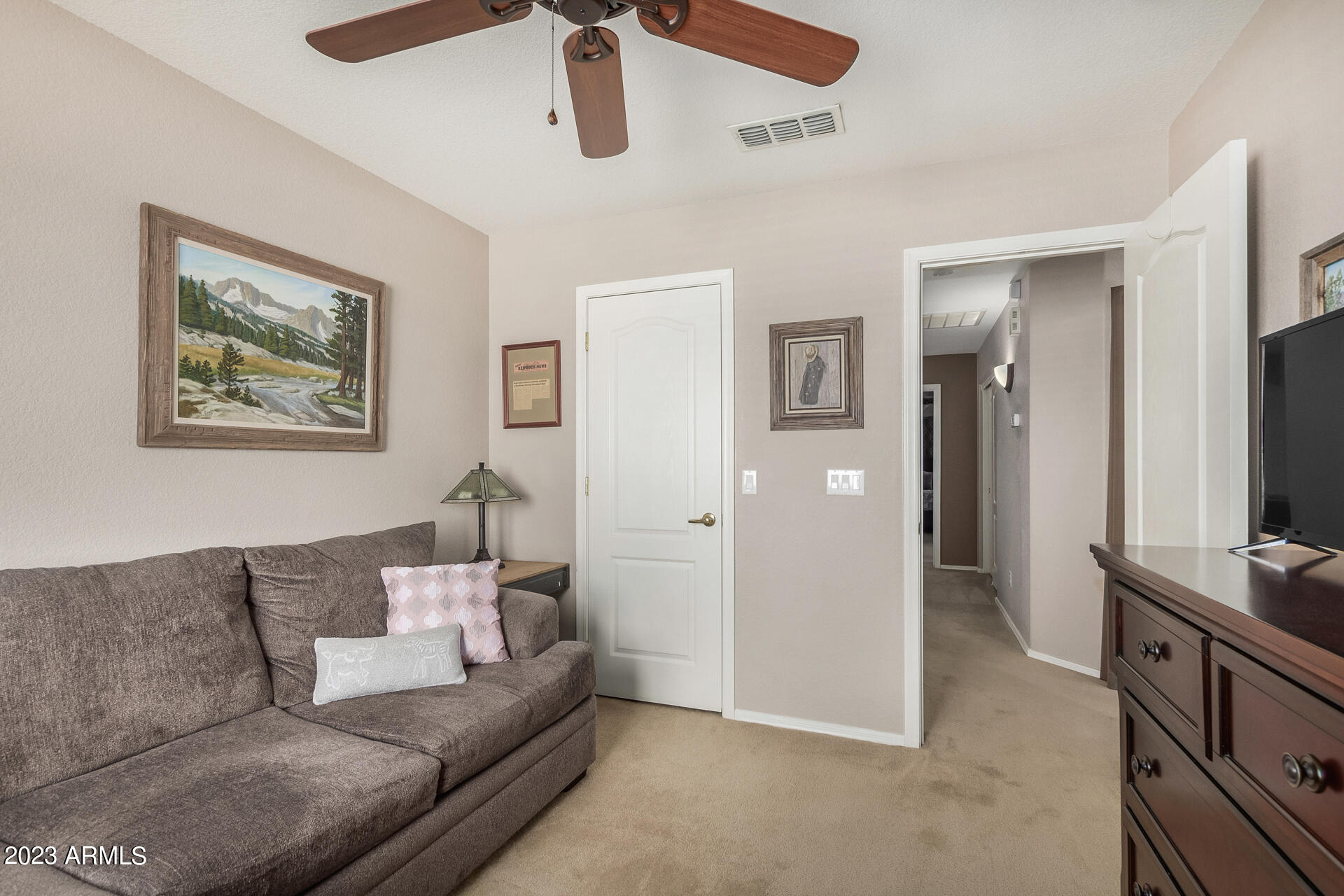 16036 N 11TH Avenue Unit: 1025