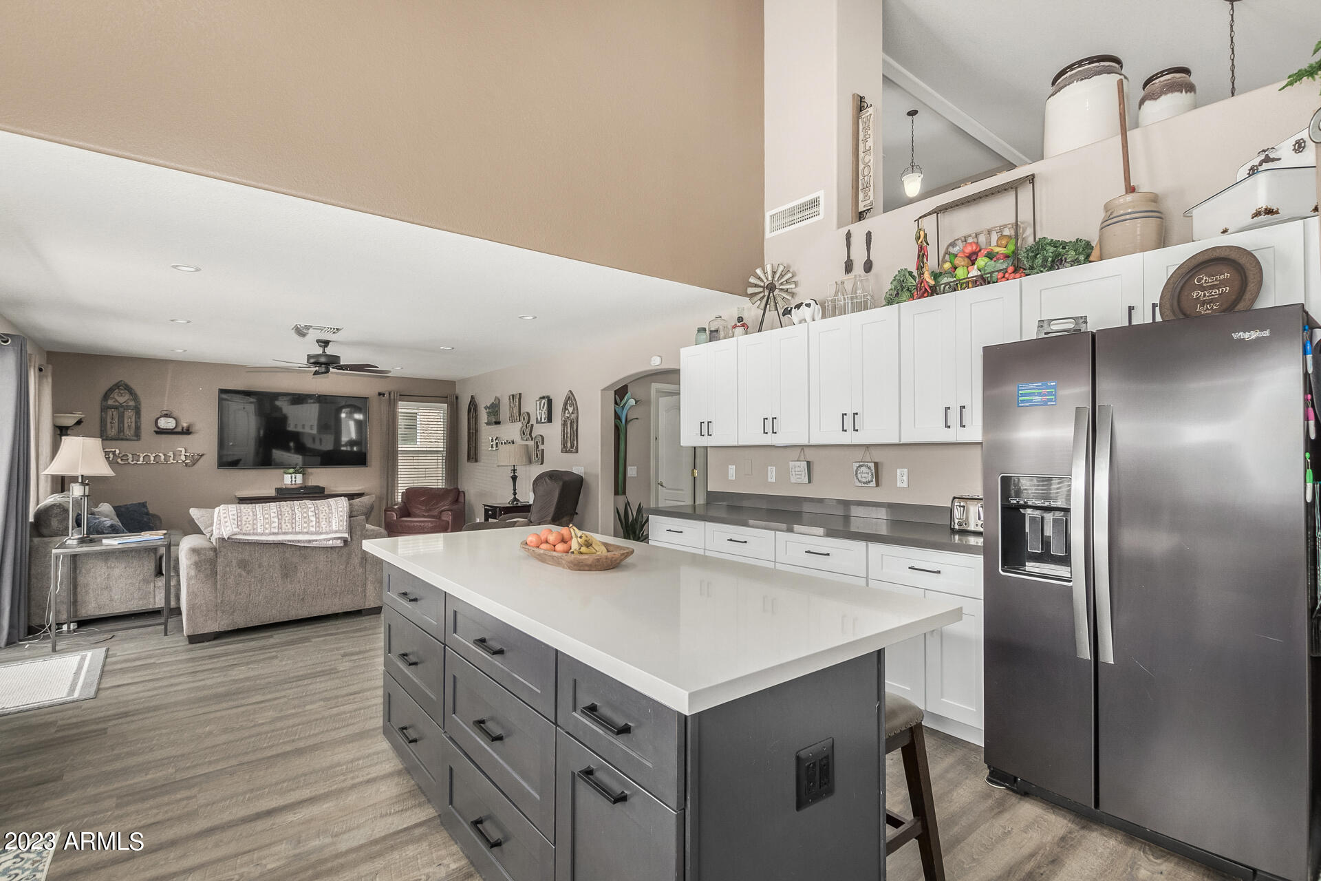 16036 N 11TH Avenue Unit: 1025