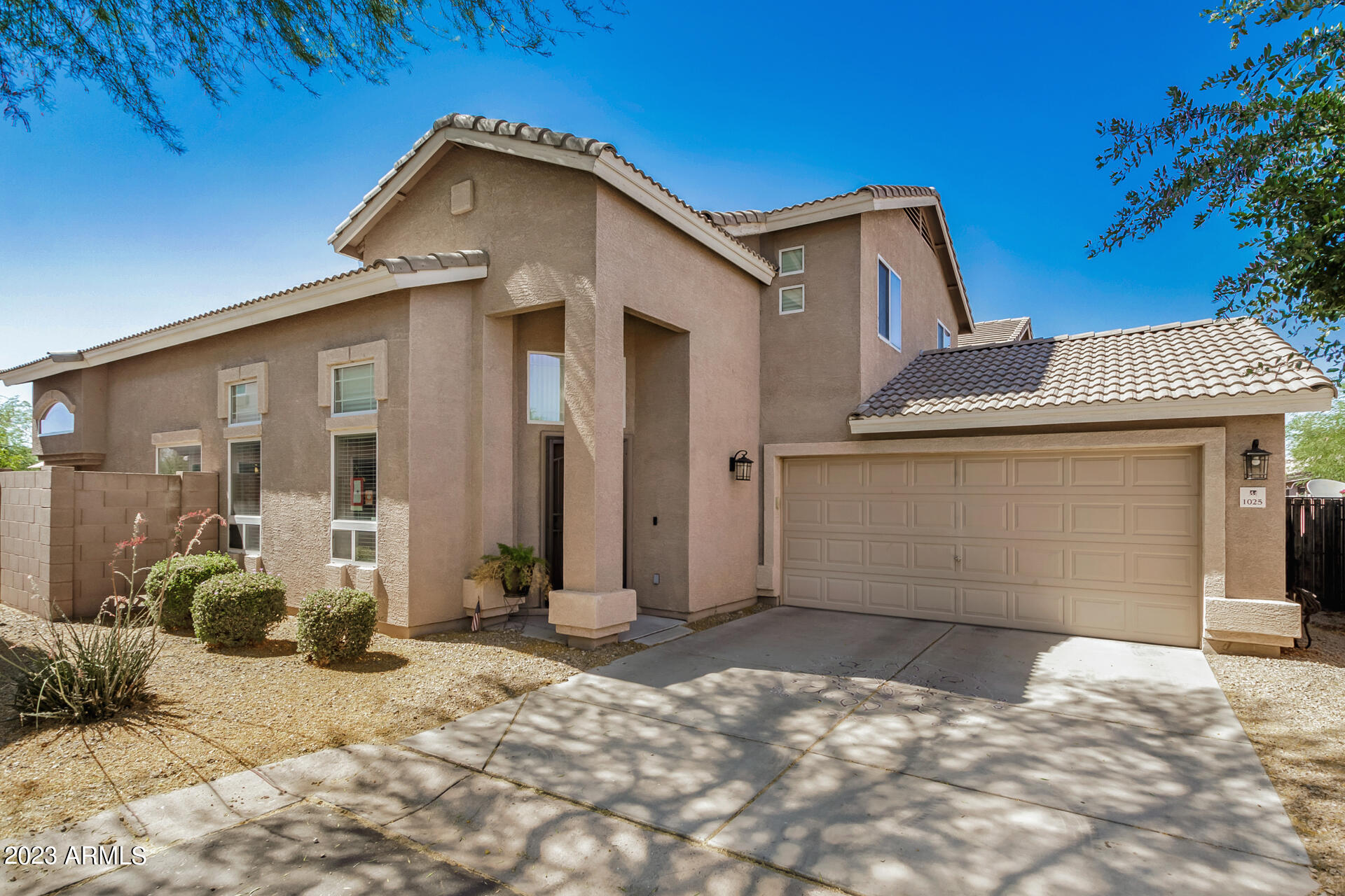 16036 N 11TH Avenue Unit: 1025