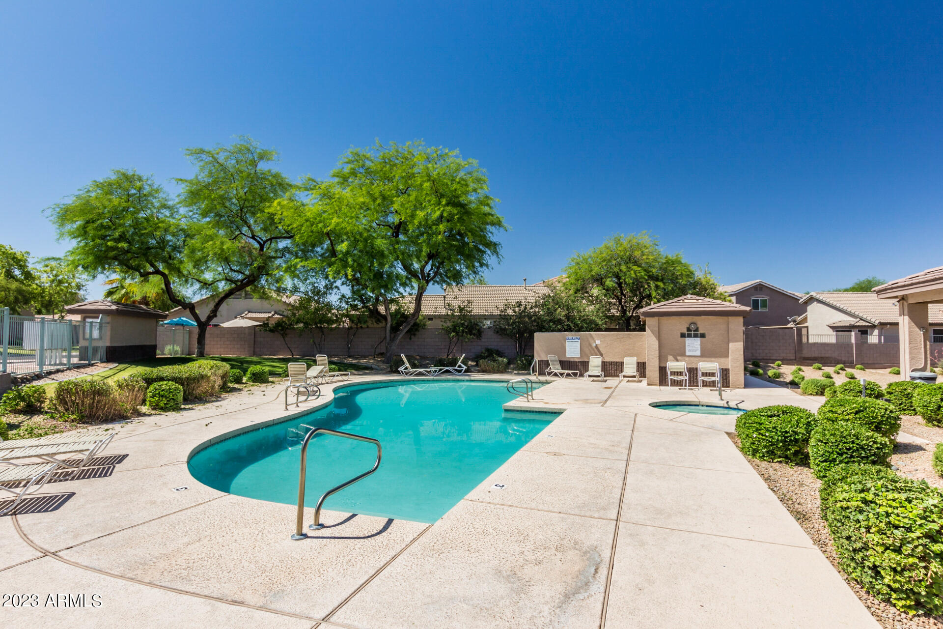 16036 N 11TH Avenue Unit: 1025