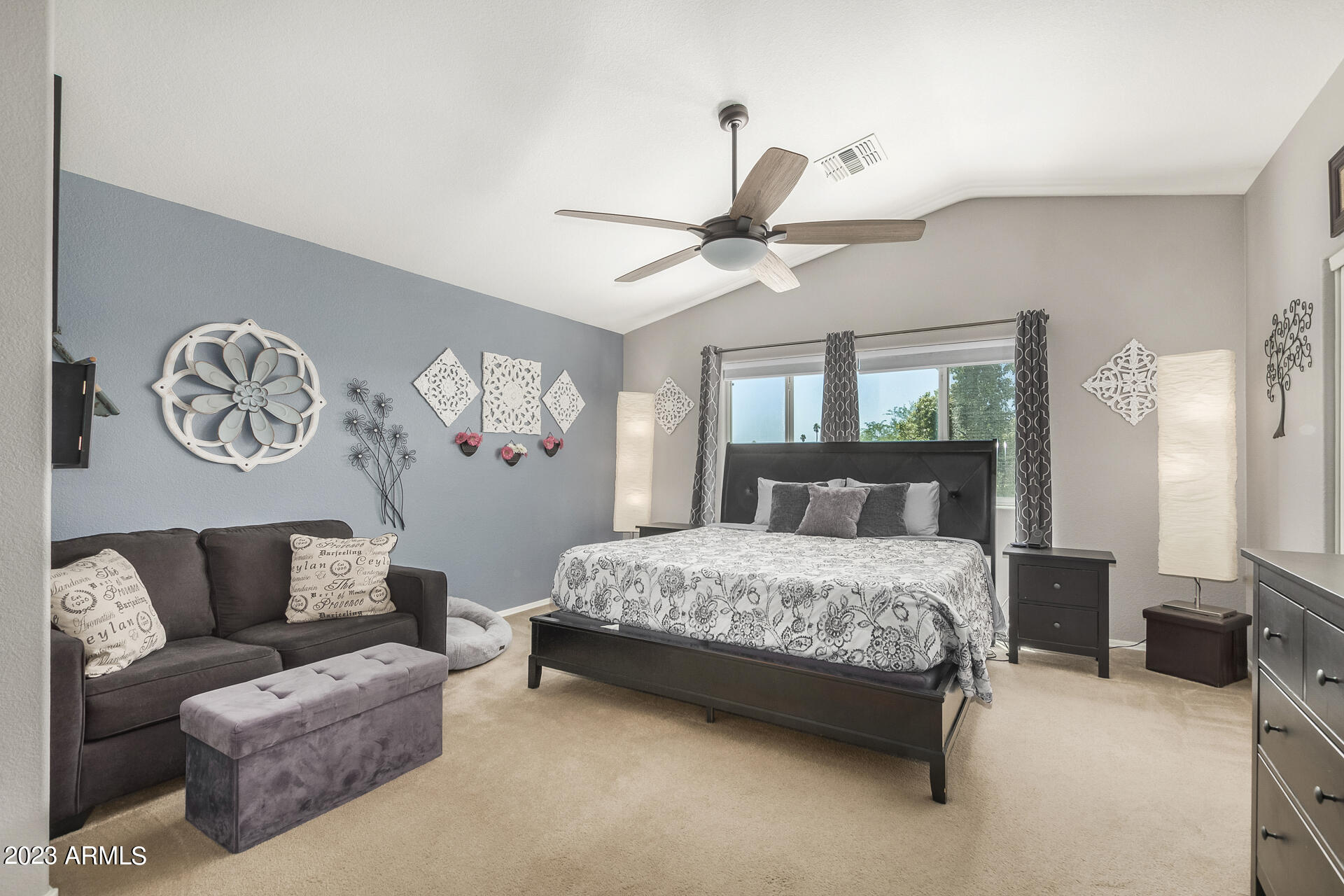 16036 N 11TH Avenue Unit: 1025