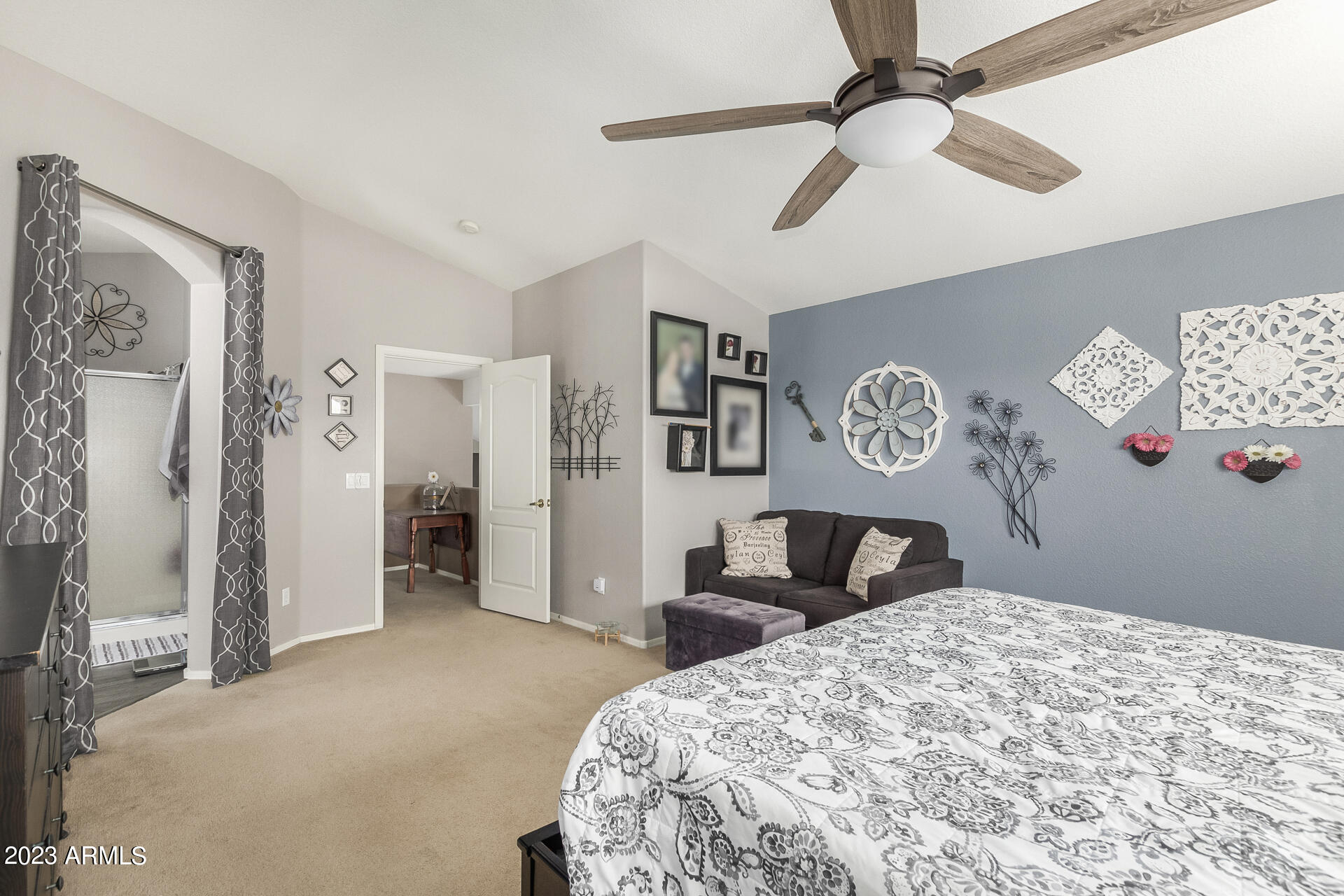 16036 N 11TH Avenue Unit: 1025