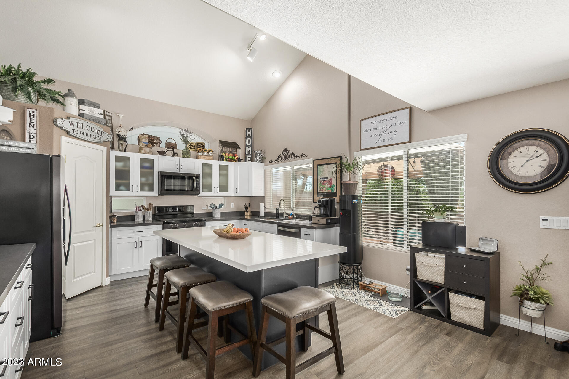 16036 N 11TH Avenue Unit: 1025