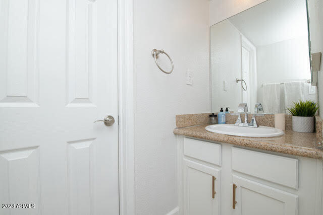 3600 N HAYDEN Road Unit: 3702