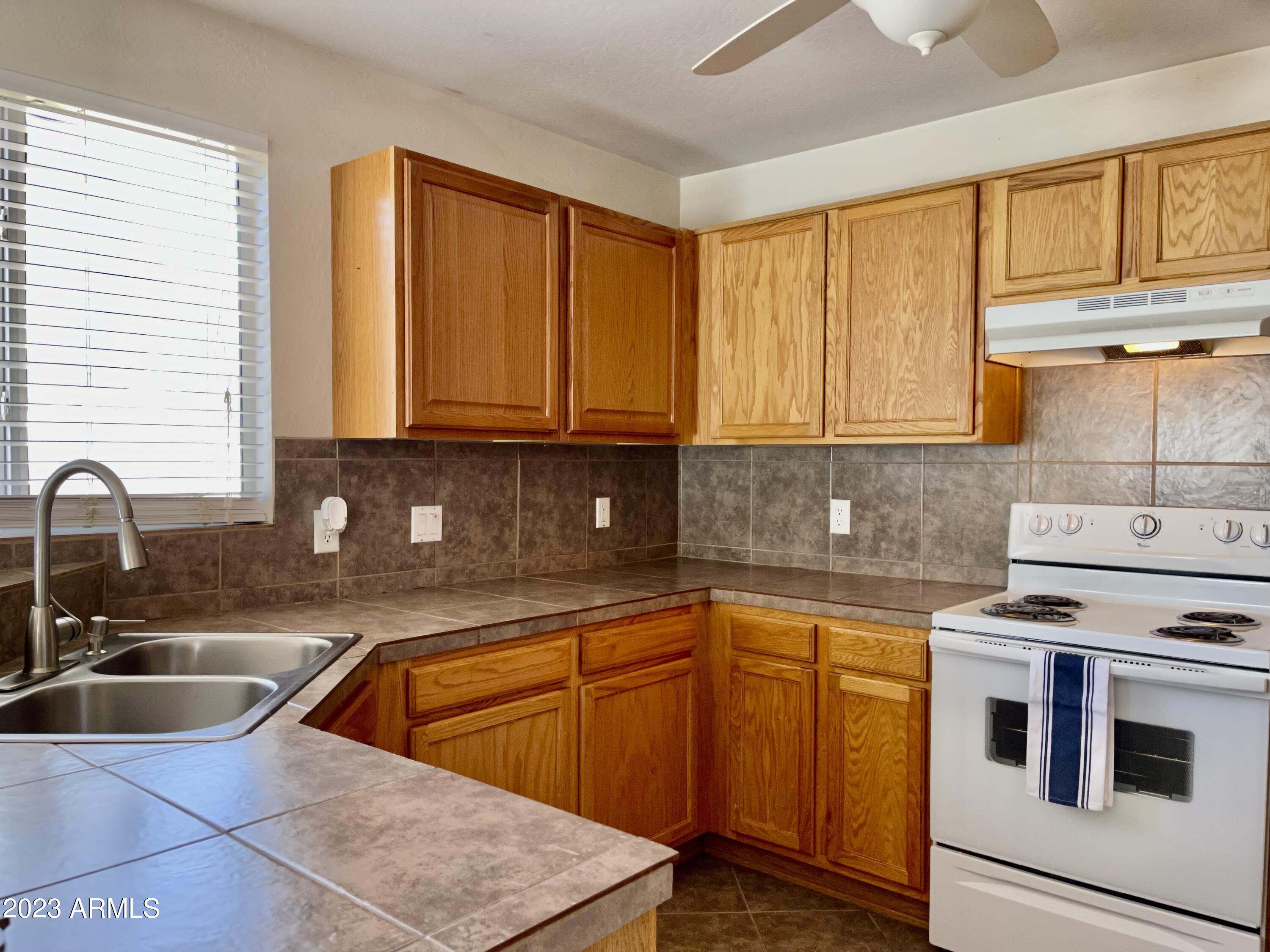 12713 W PARADISE Drive