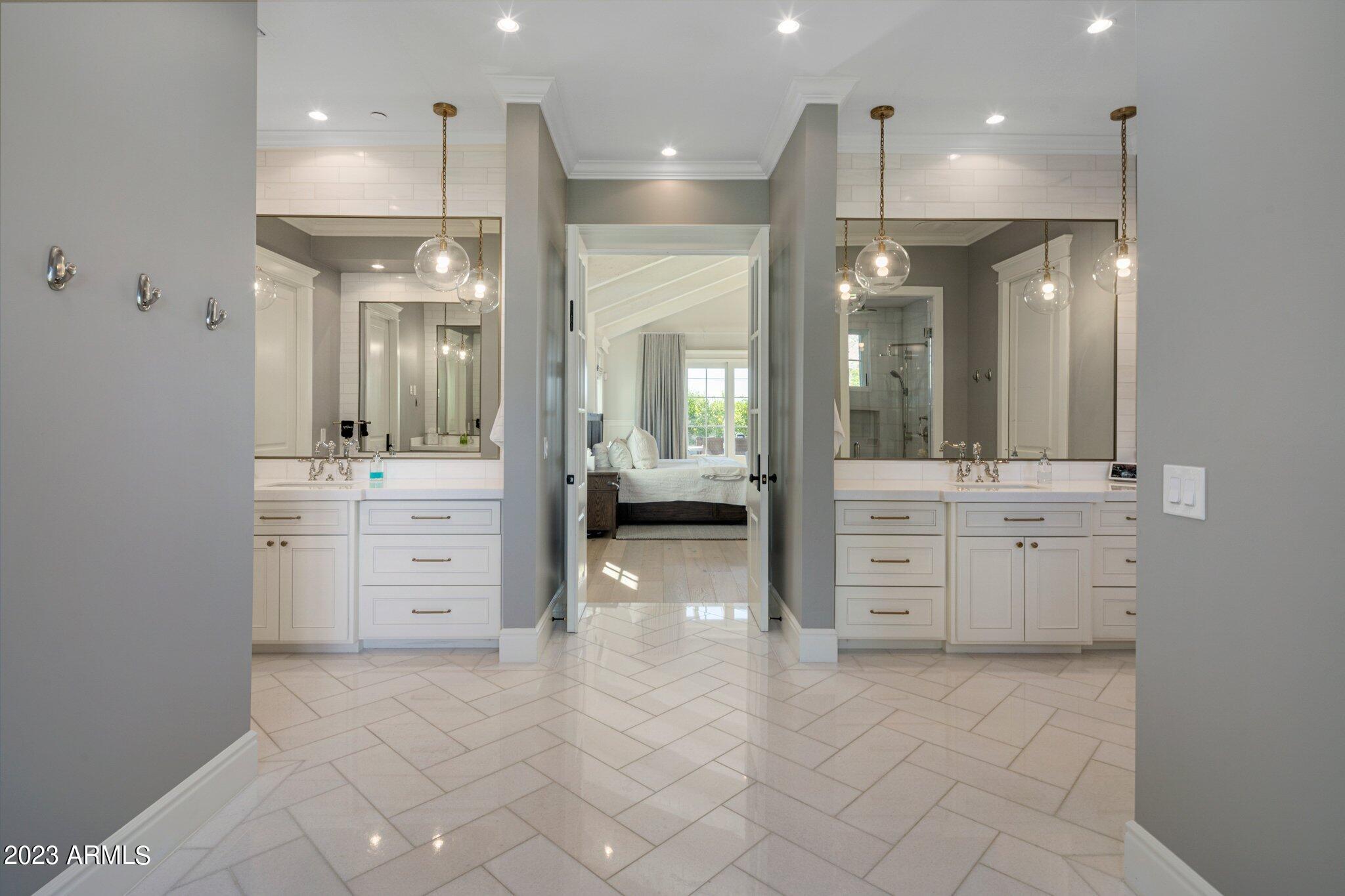 4507 E LAFAYETTE Boulevard