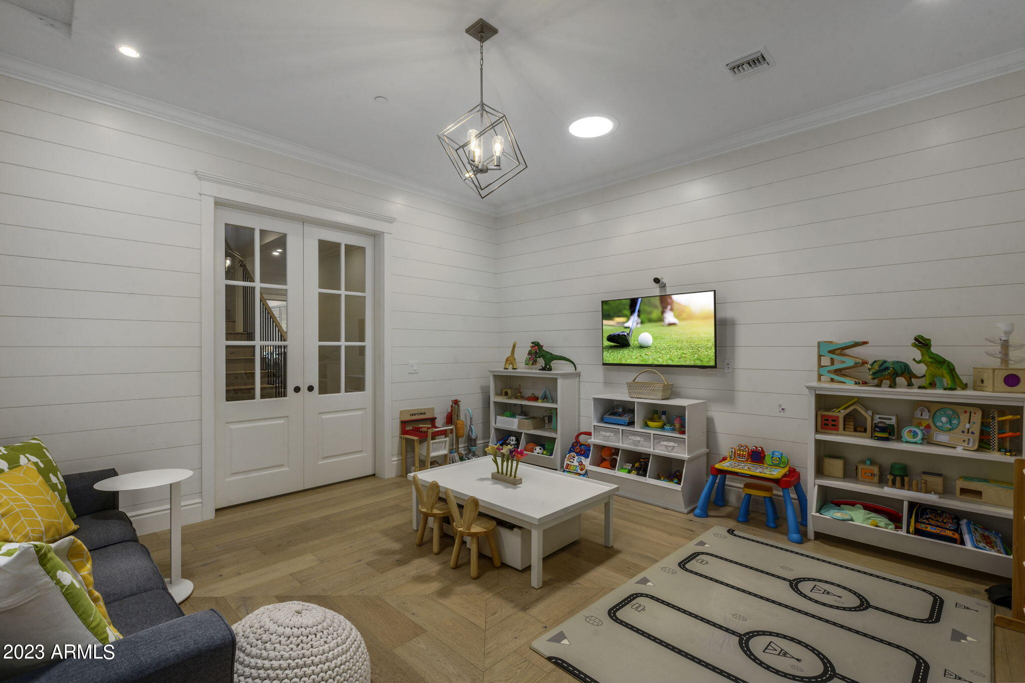 4507 E LAFAYETTE Boulevard