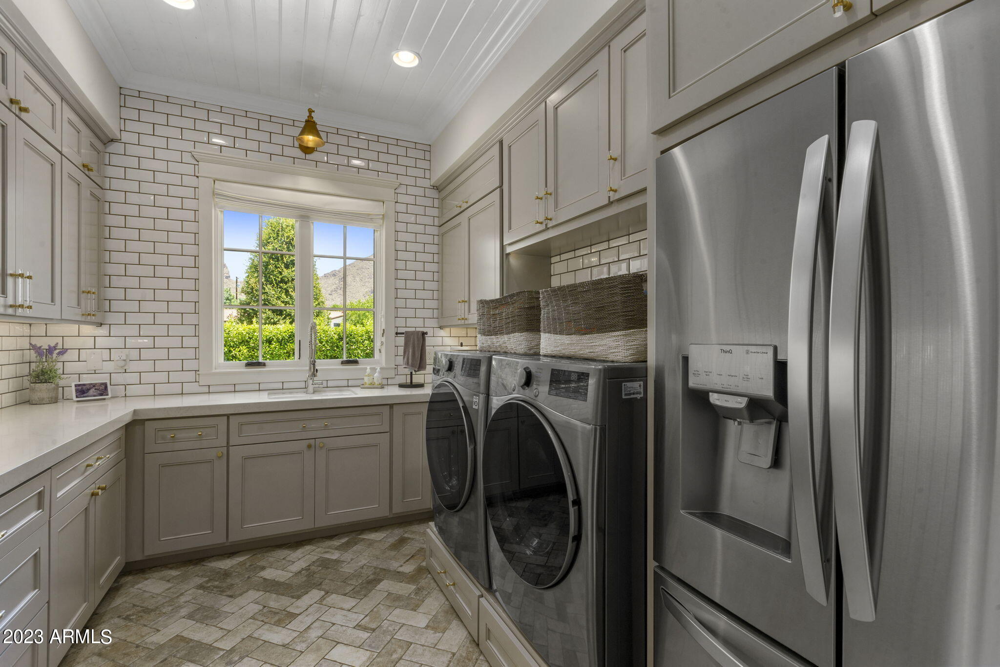 4507 E LAFAYETTE Boulevard