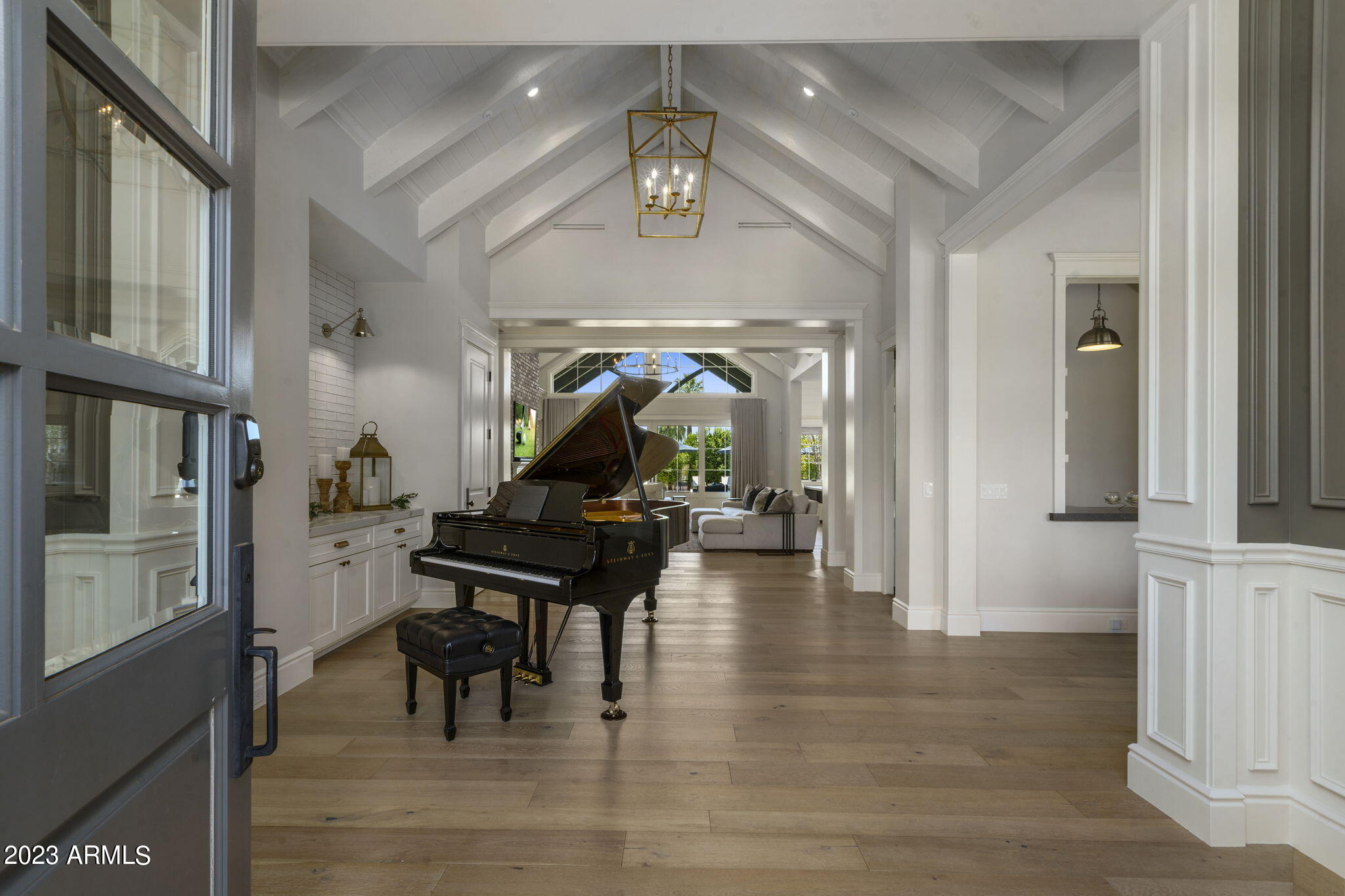 4507 E LAFAYETTE Boulevard