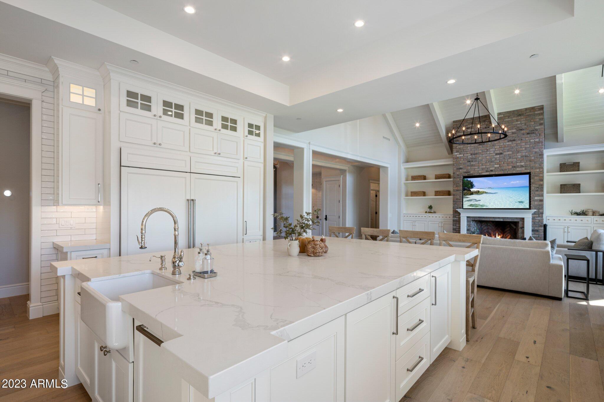 4507 E LAFAYETTE Boulevard