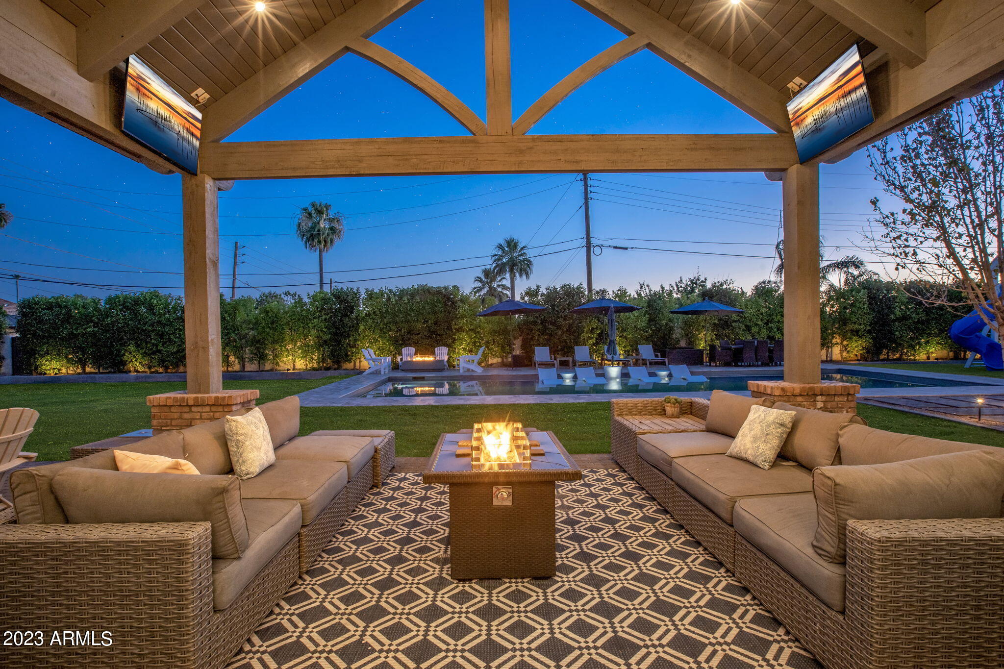 4507 E LAFAYETTE Boulevard