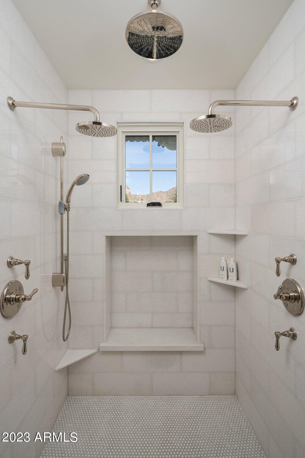 4507 E LAFAYETTE Boulevard