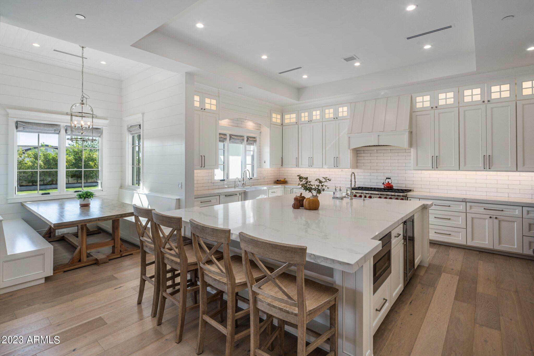 4507 E LAFAYETTE Boulevard