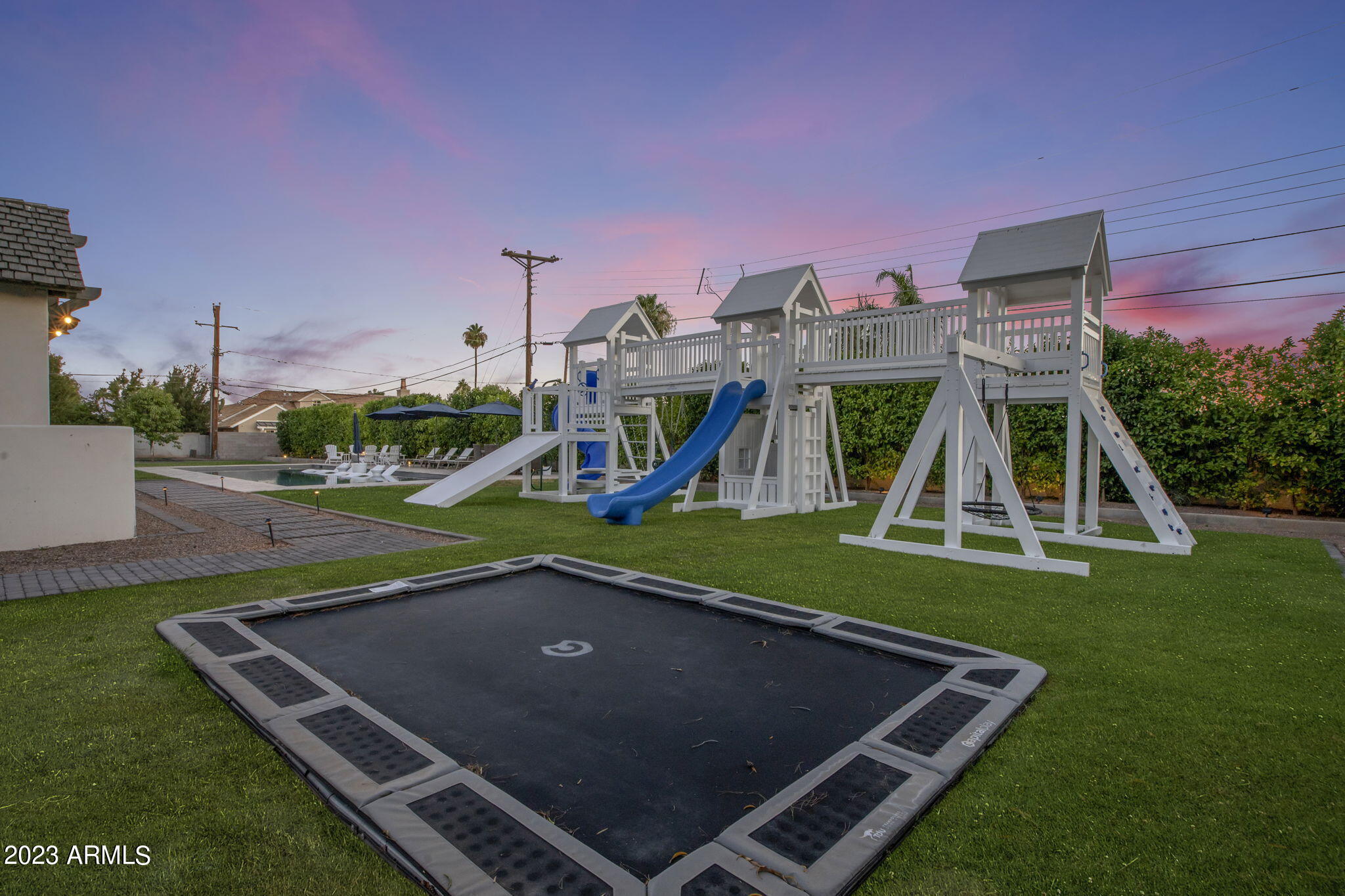 4507 E LAFAYETTE Boulevard