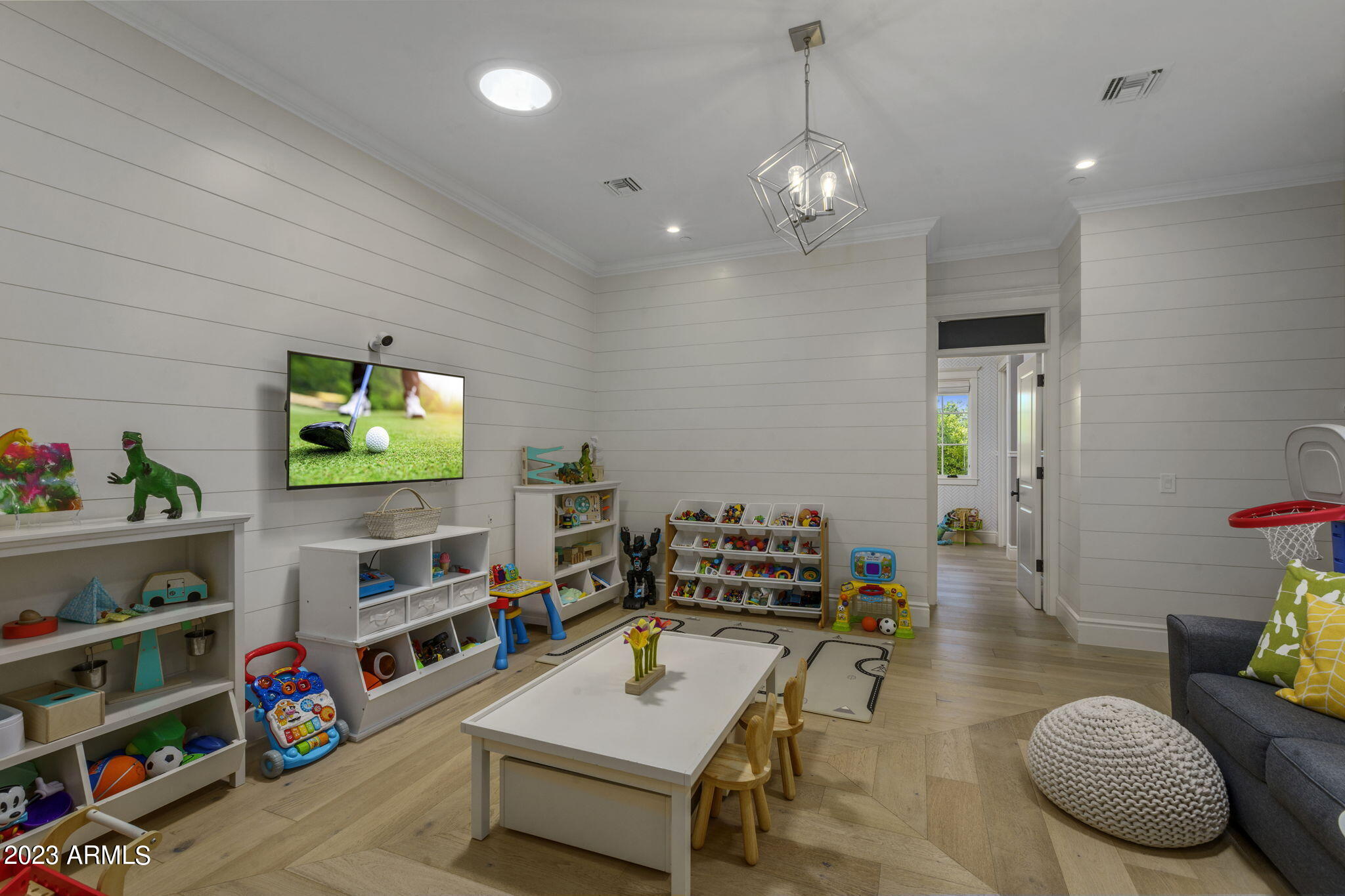 4507 E LAFAYETTE Boulevard