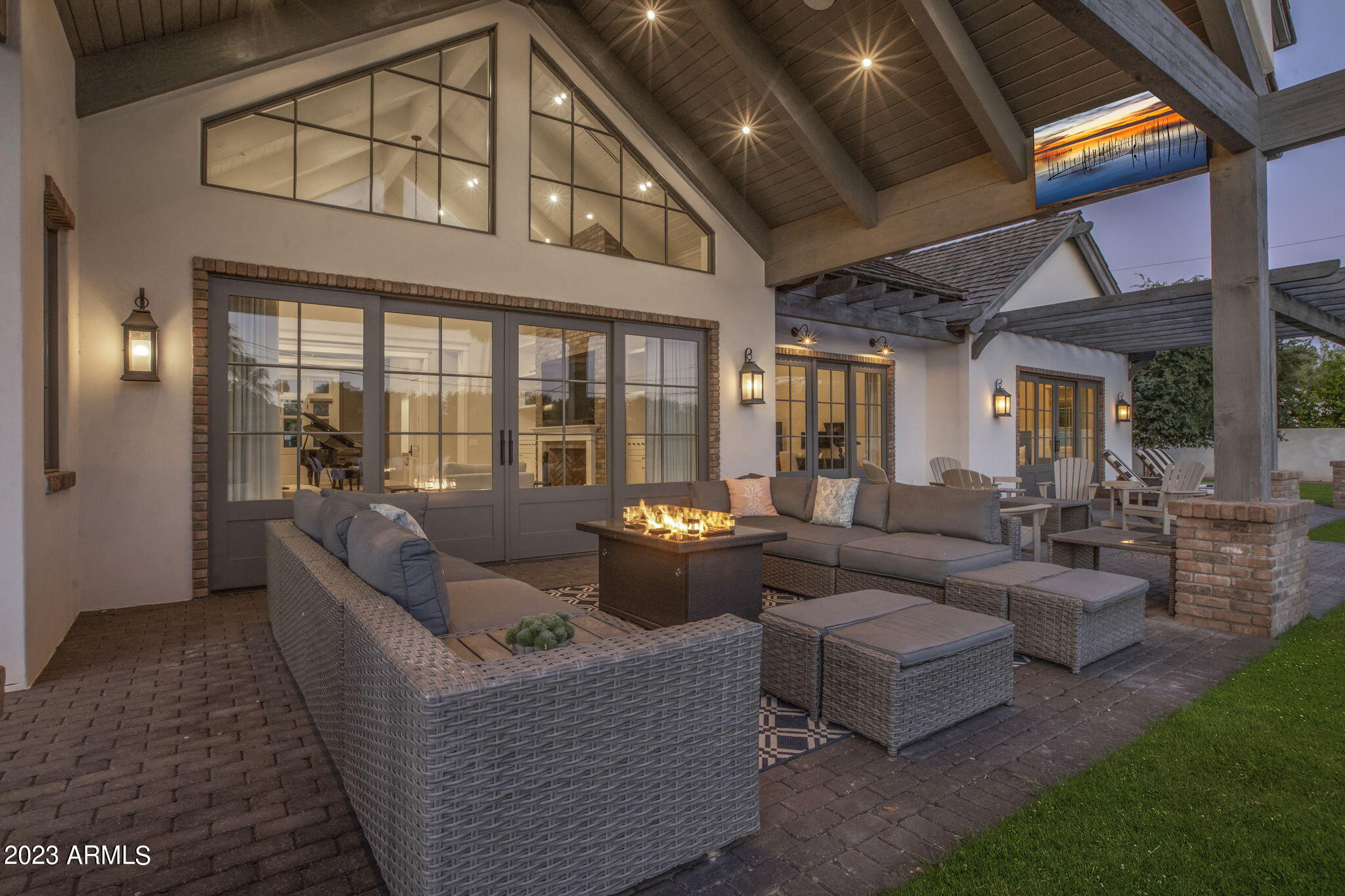 4507 E LAFAYETTE Boulevard