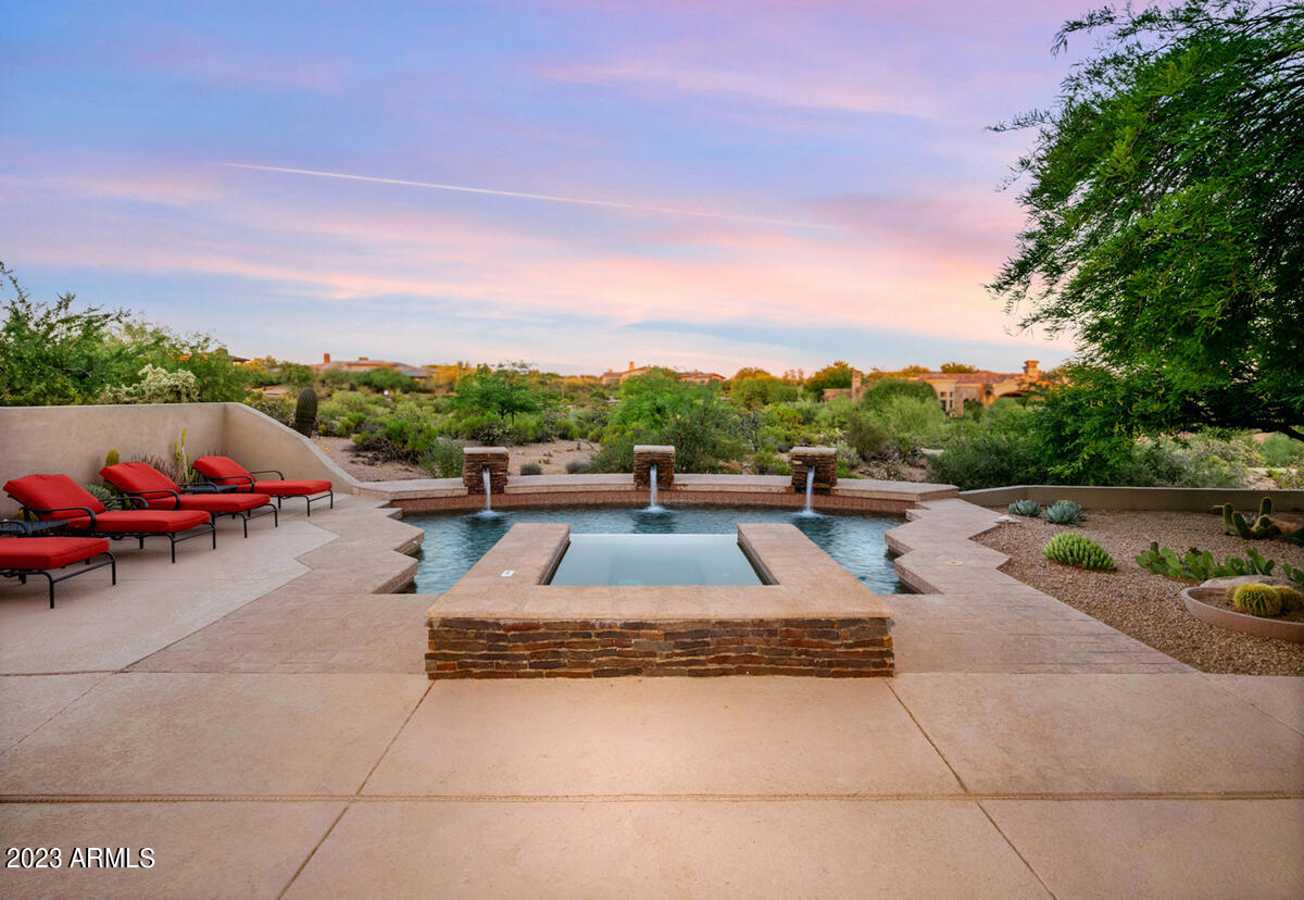 10351 E WINTER SUN Drive