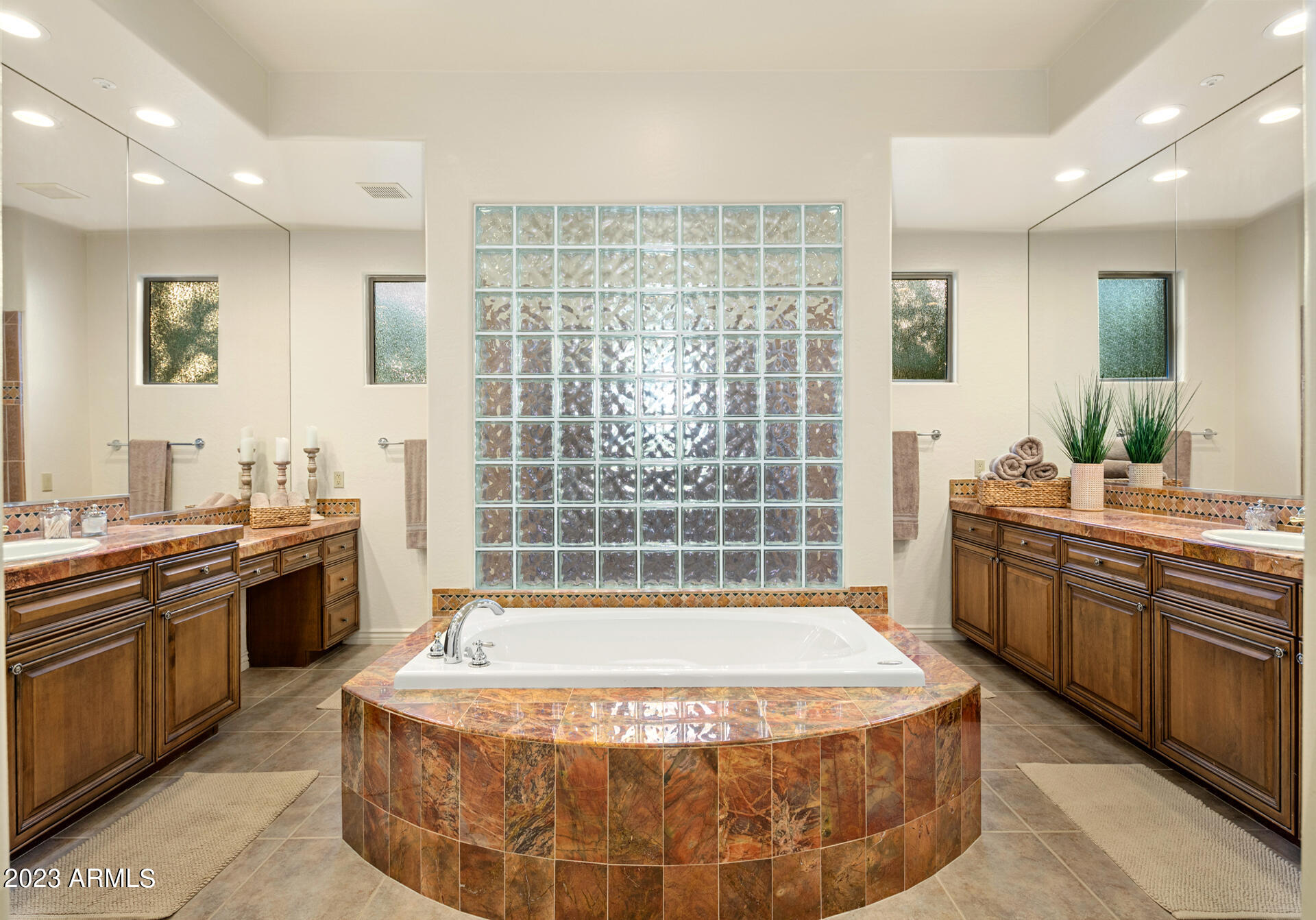 10351 E WINTER SUN Drive