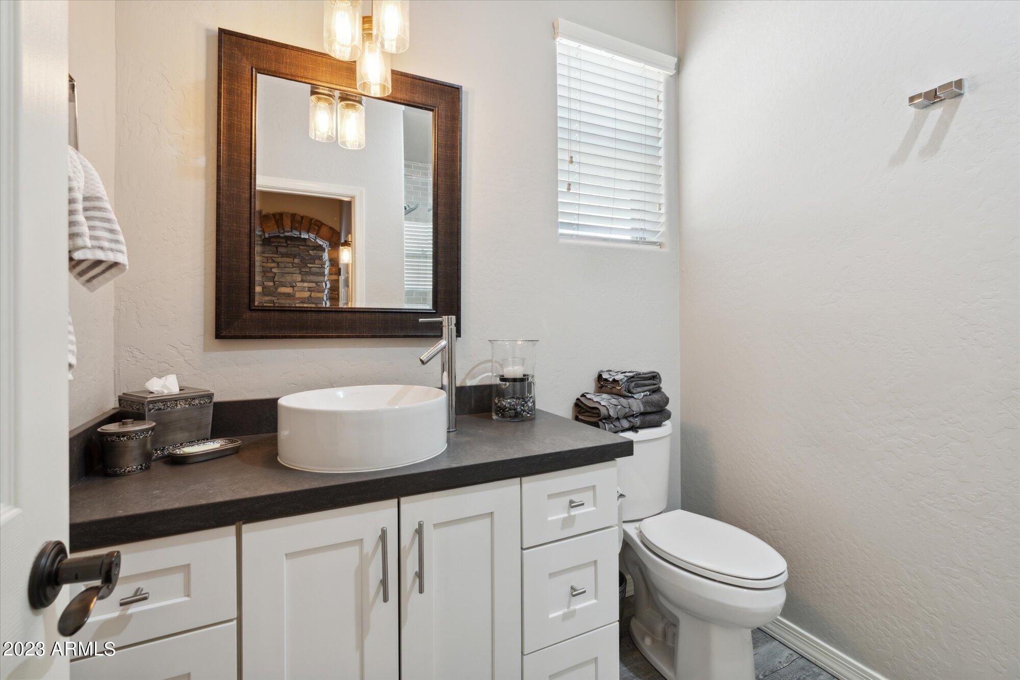 2763 S PENROSE Drive