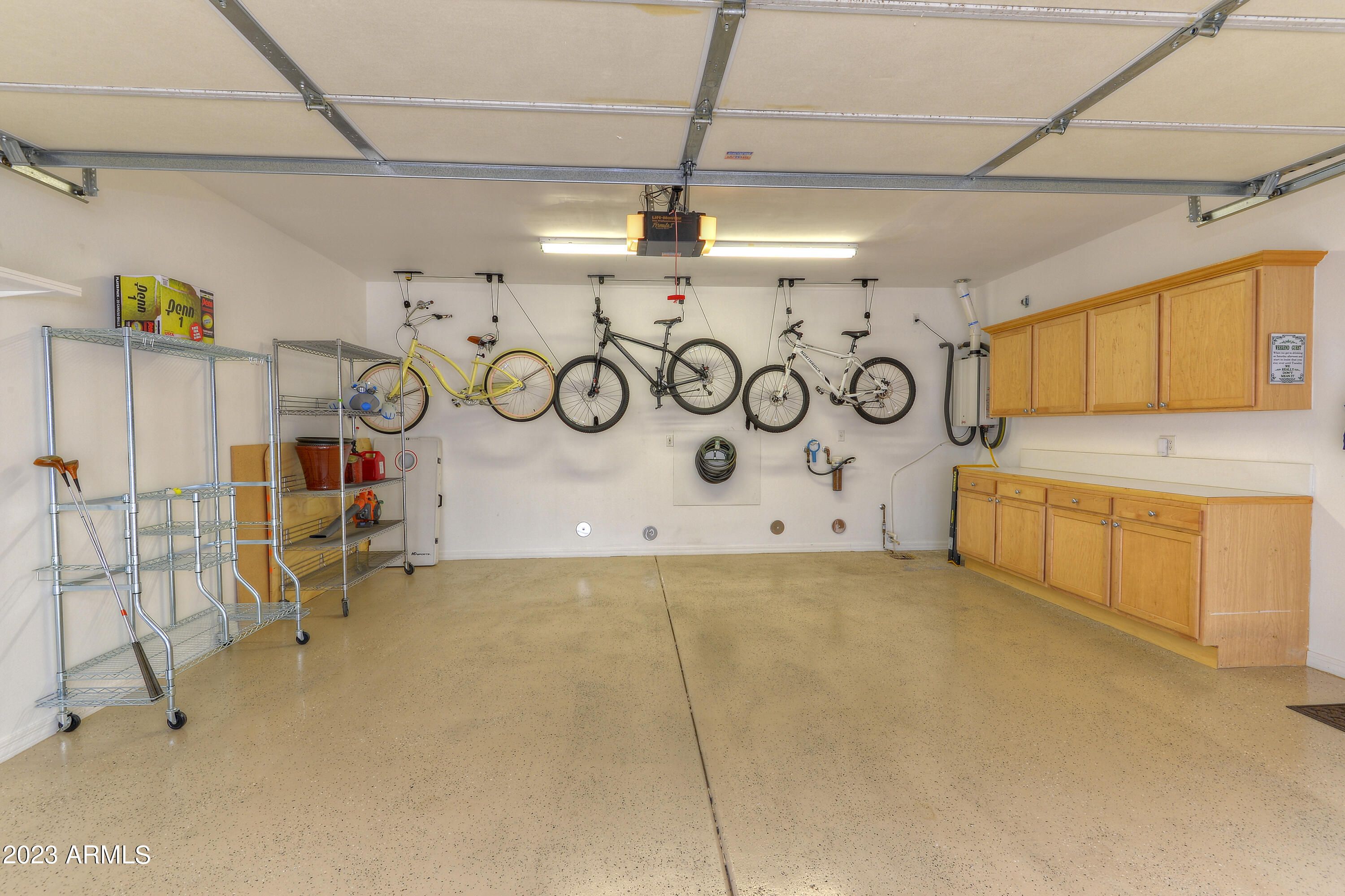 15221 N CLUBGATE Drive Unit: 1013