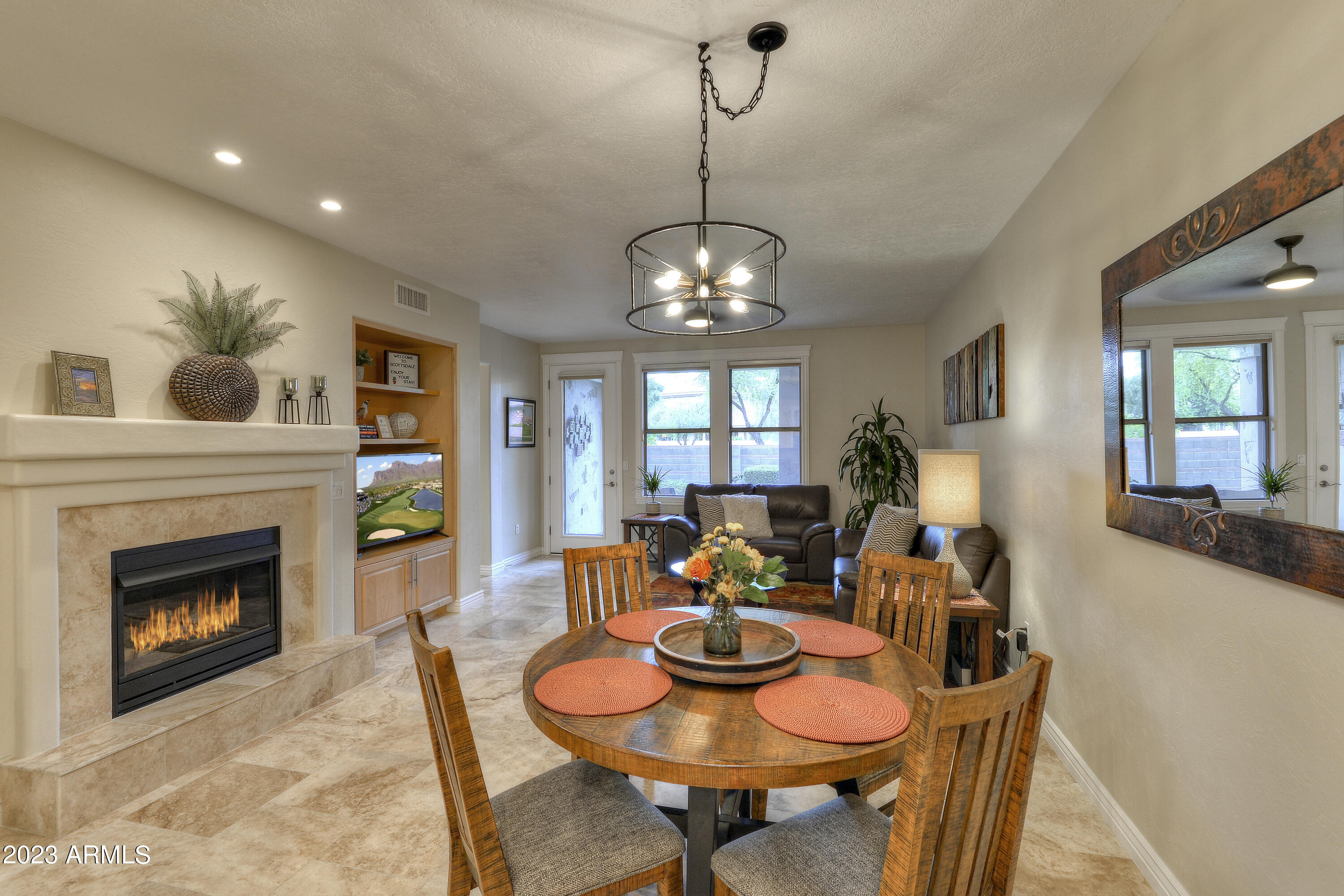 15221 N CLUBGATE Drive Unit: 1013
