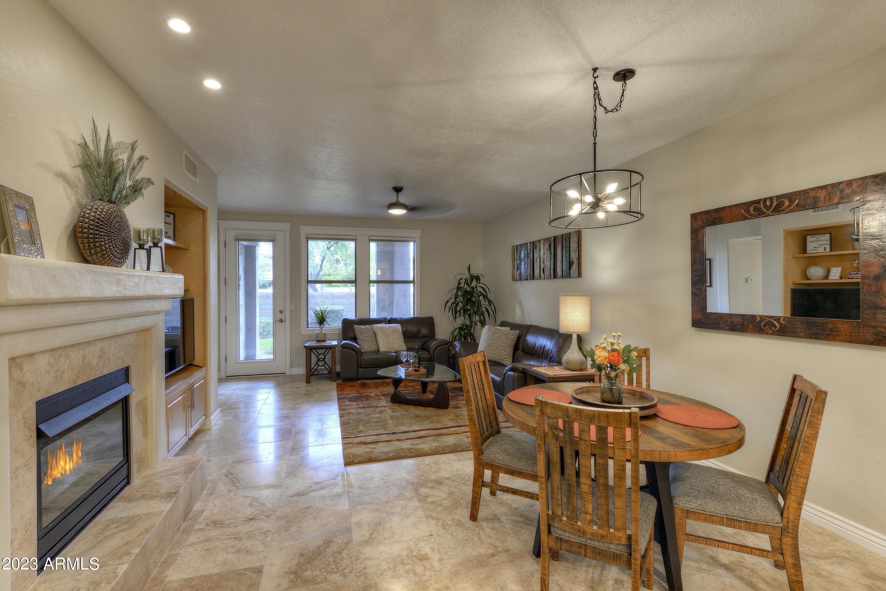 15221 N CLUBGATE Drive Unit: 1013