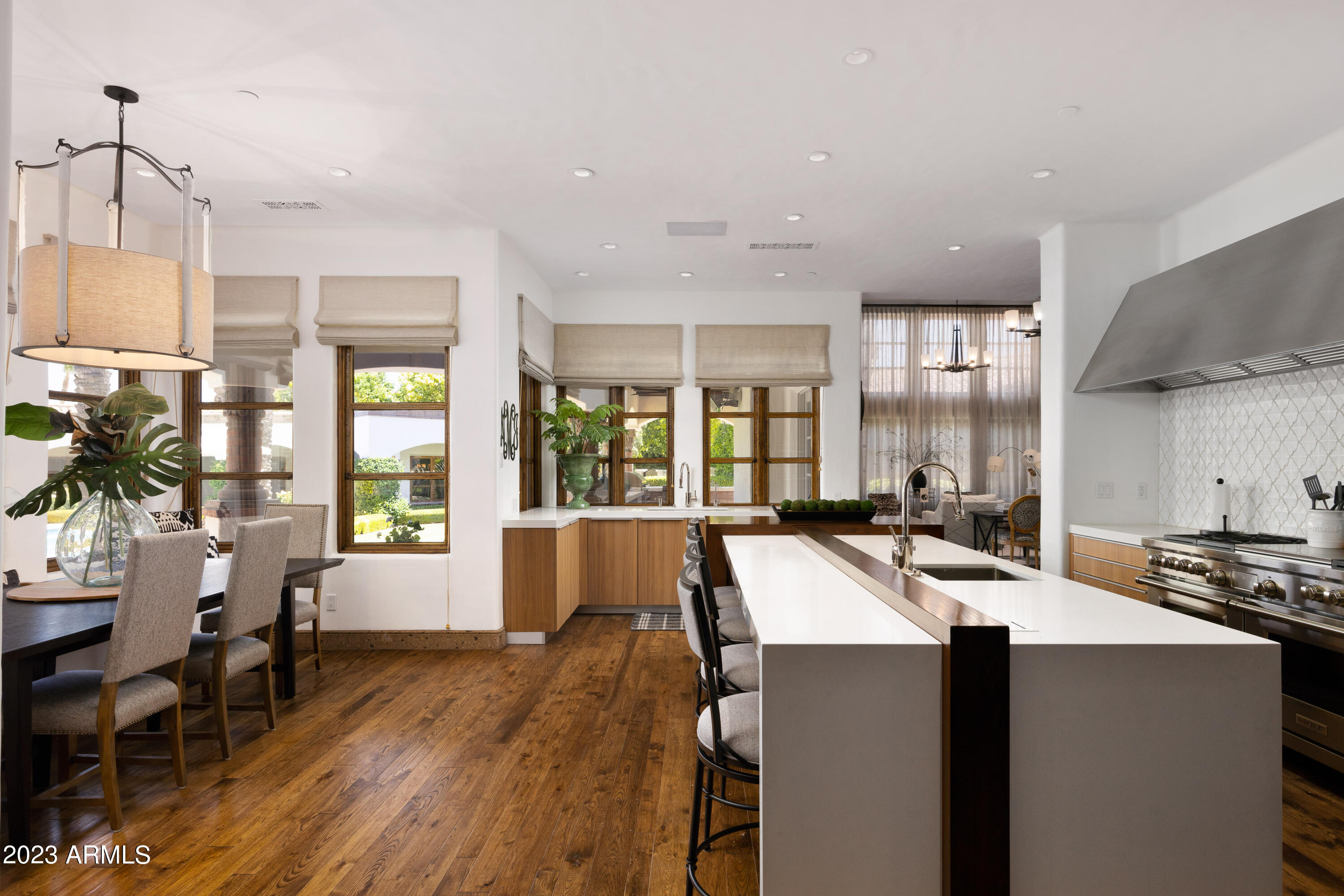 5575 N CASA BLANCA Drive