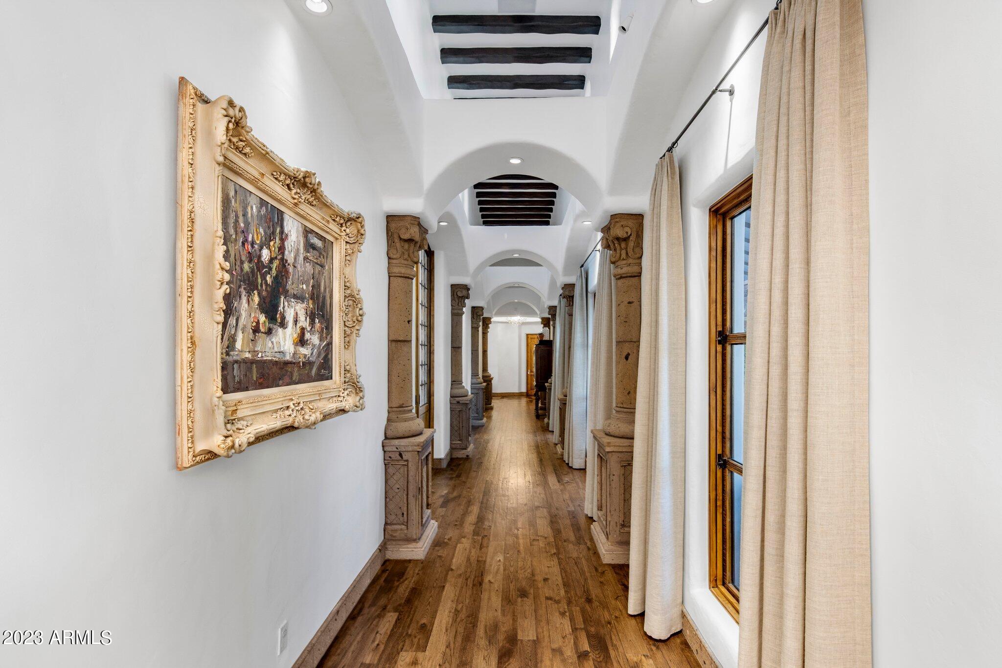 5575 N CASA BLANCA Drive