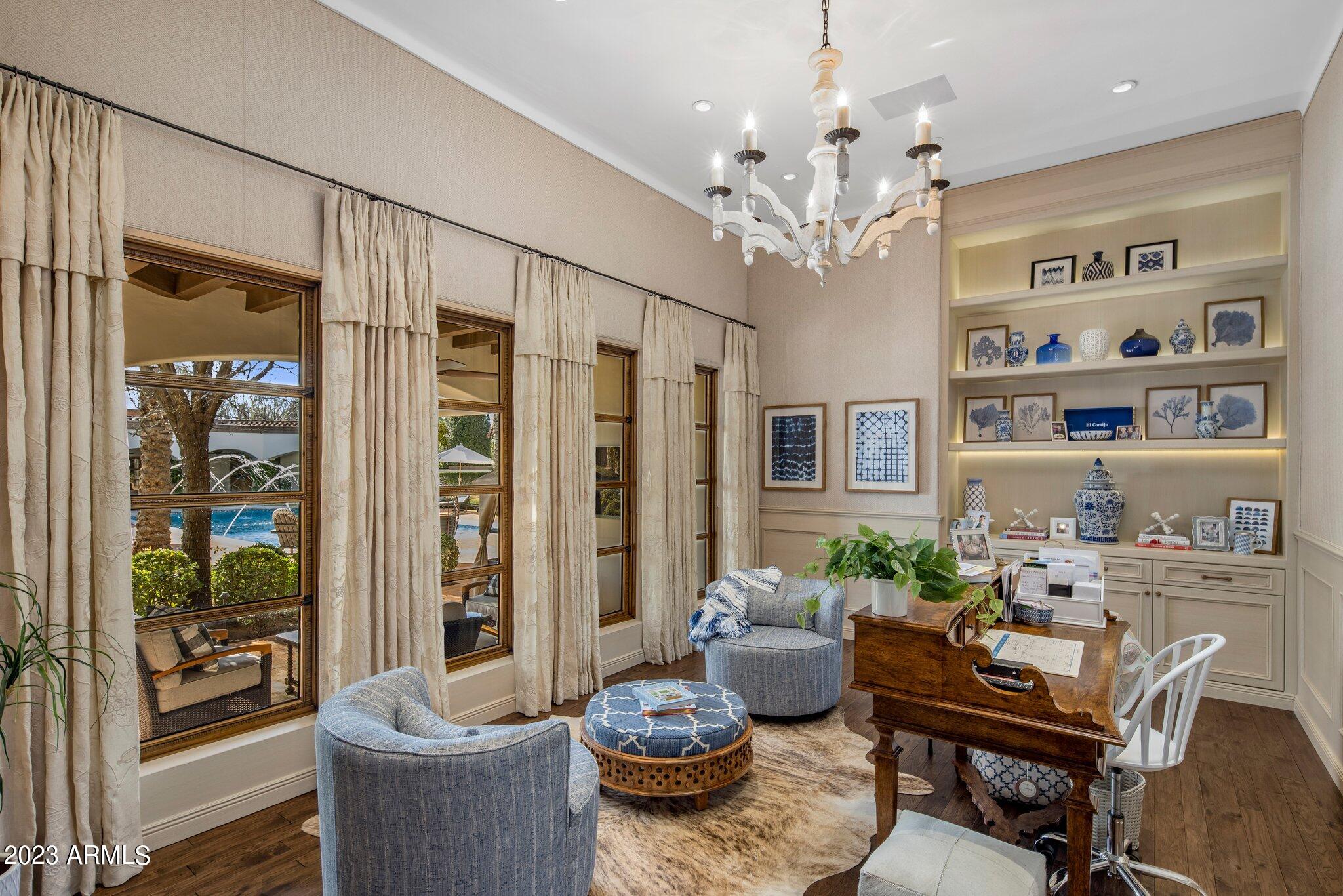 5575 N CASA BLANCA Drive