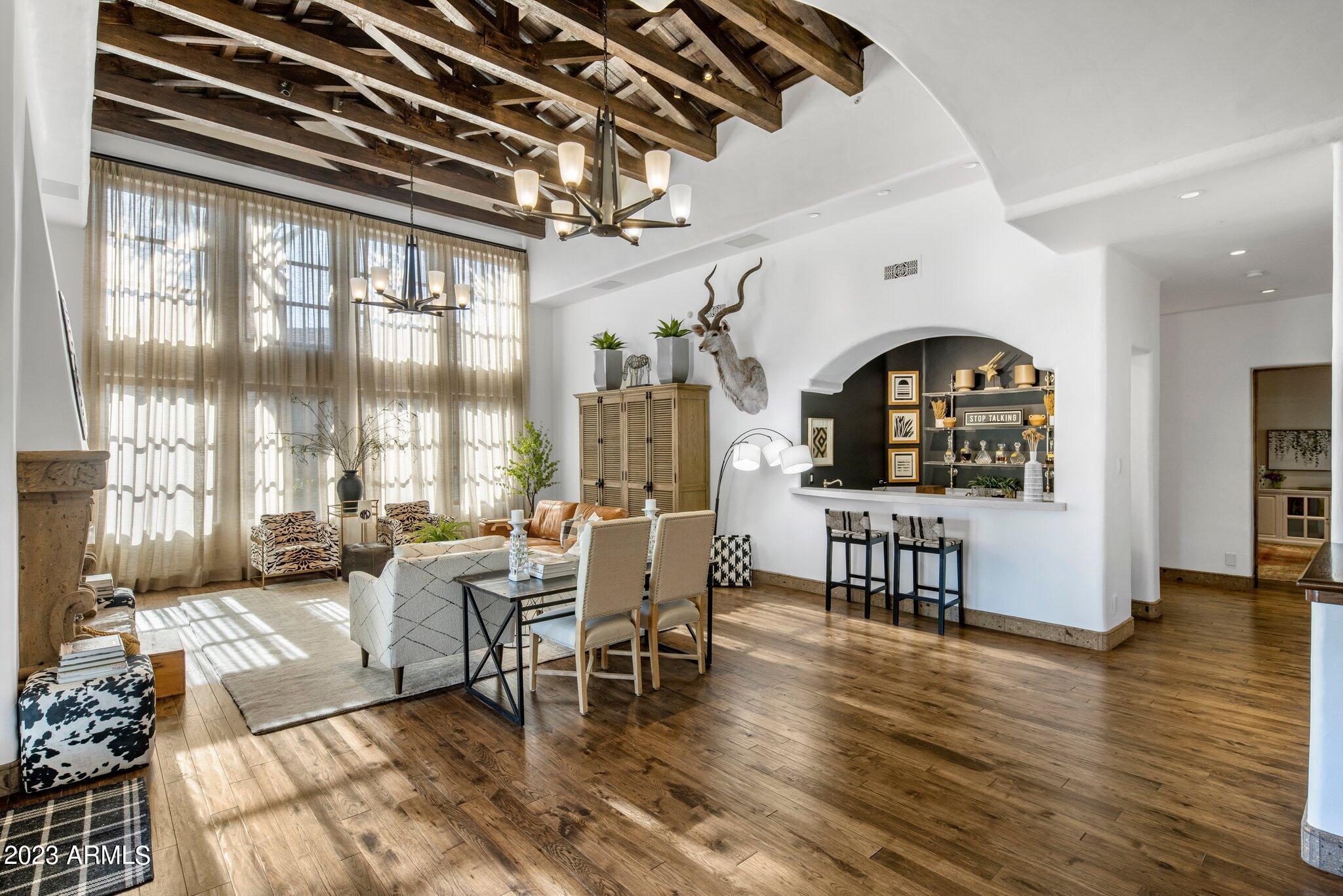 5575 N CASA BLANCA Drive