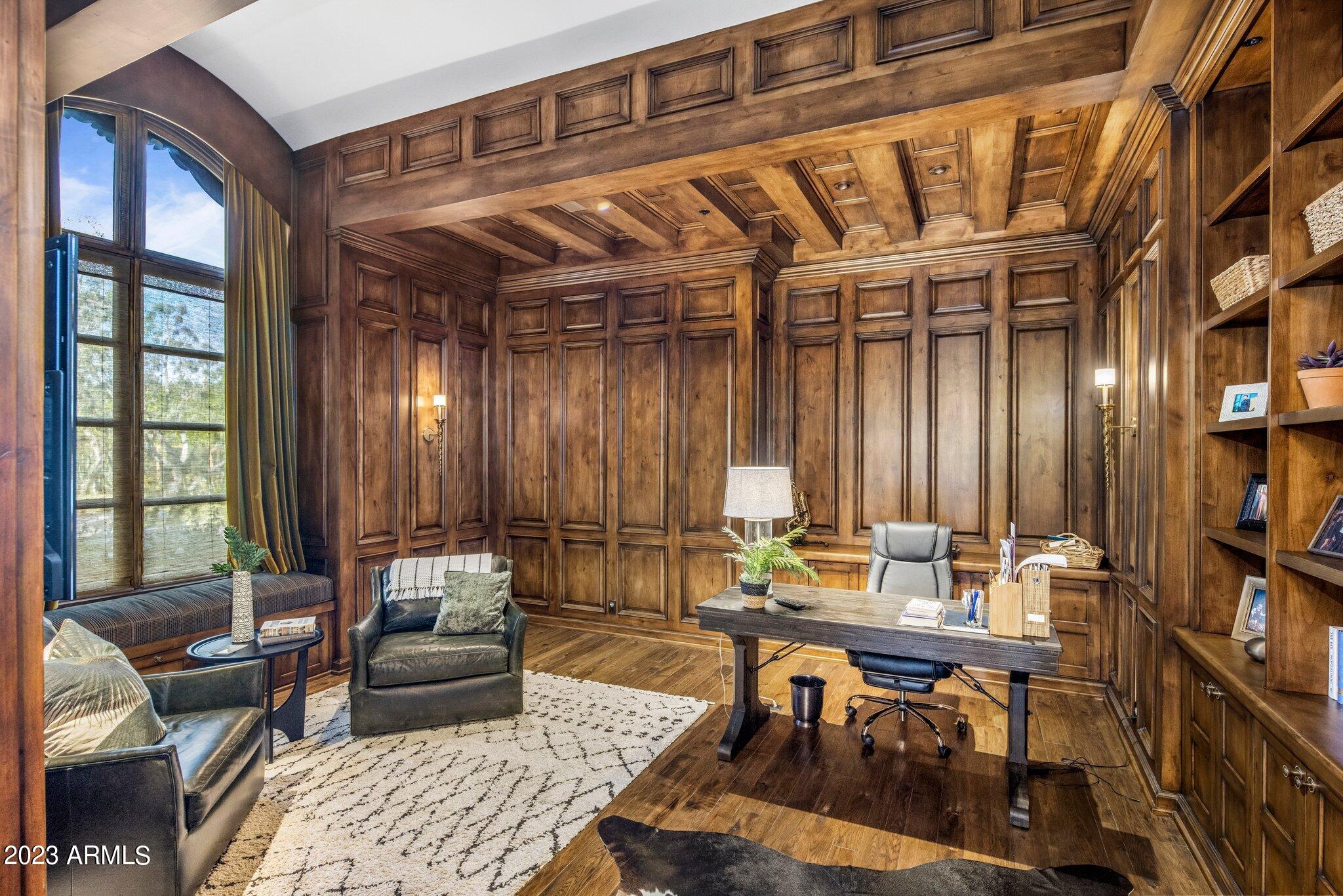 5575 N CASA BLANCA Drive