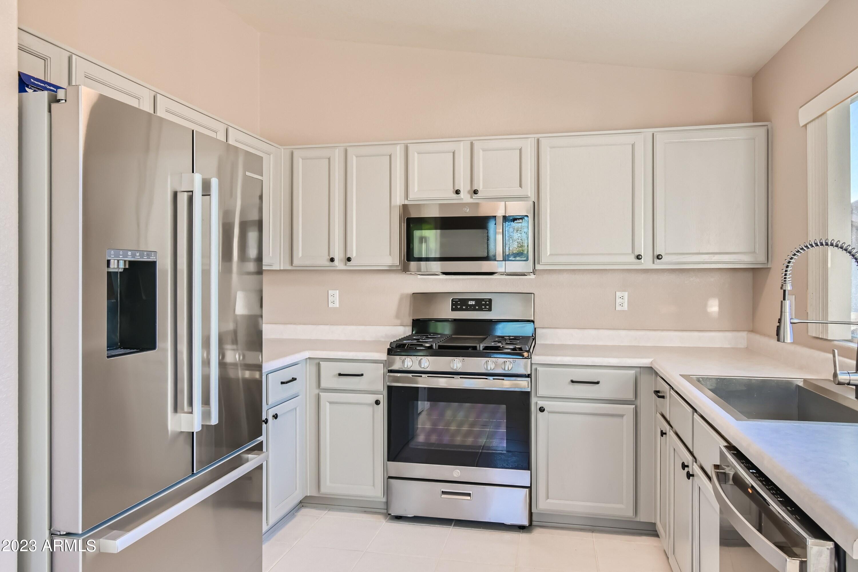 11534 W TORTOISE Court