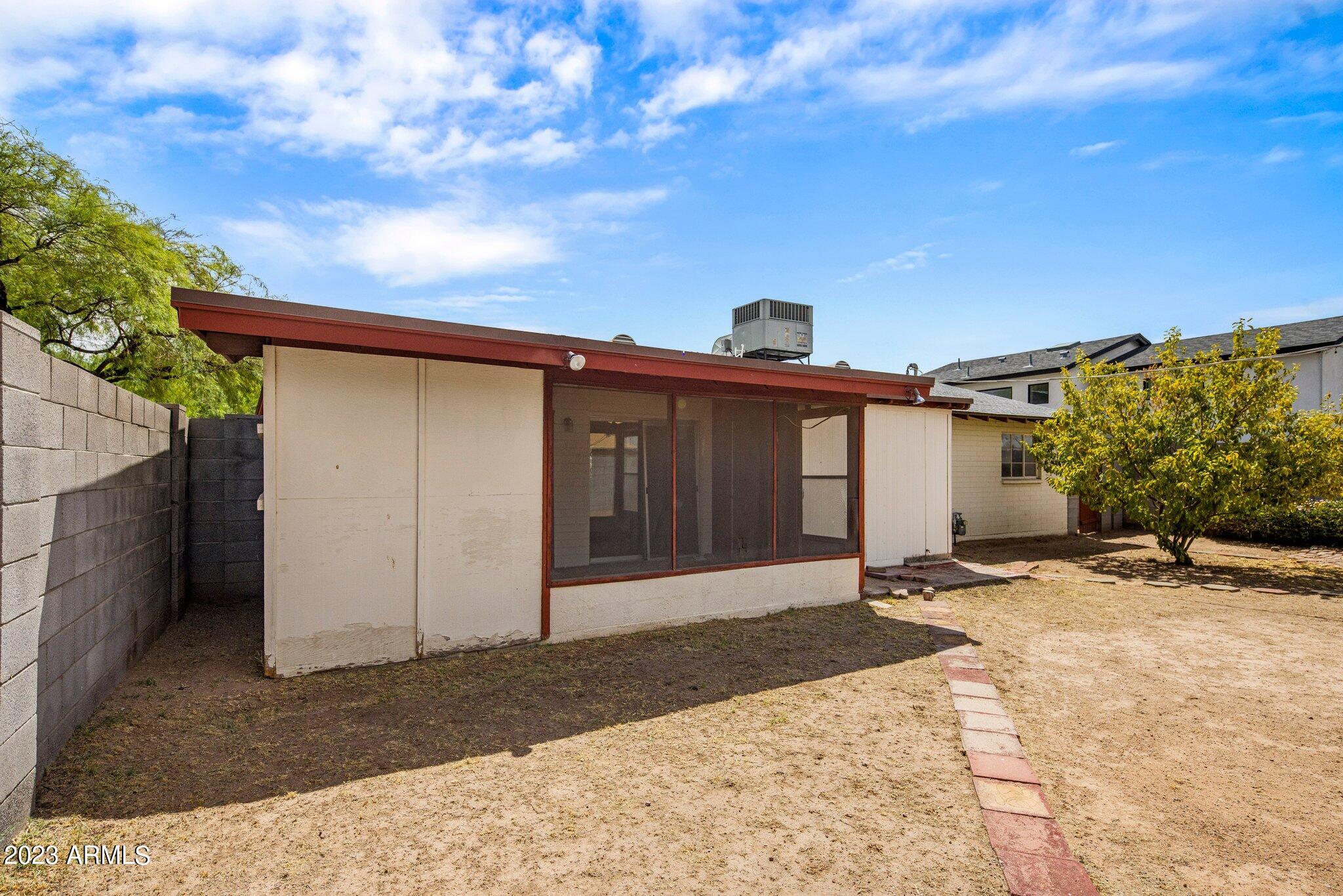 4148 N 43RD Street