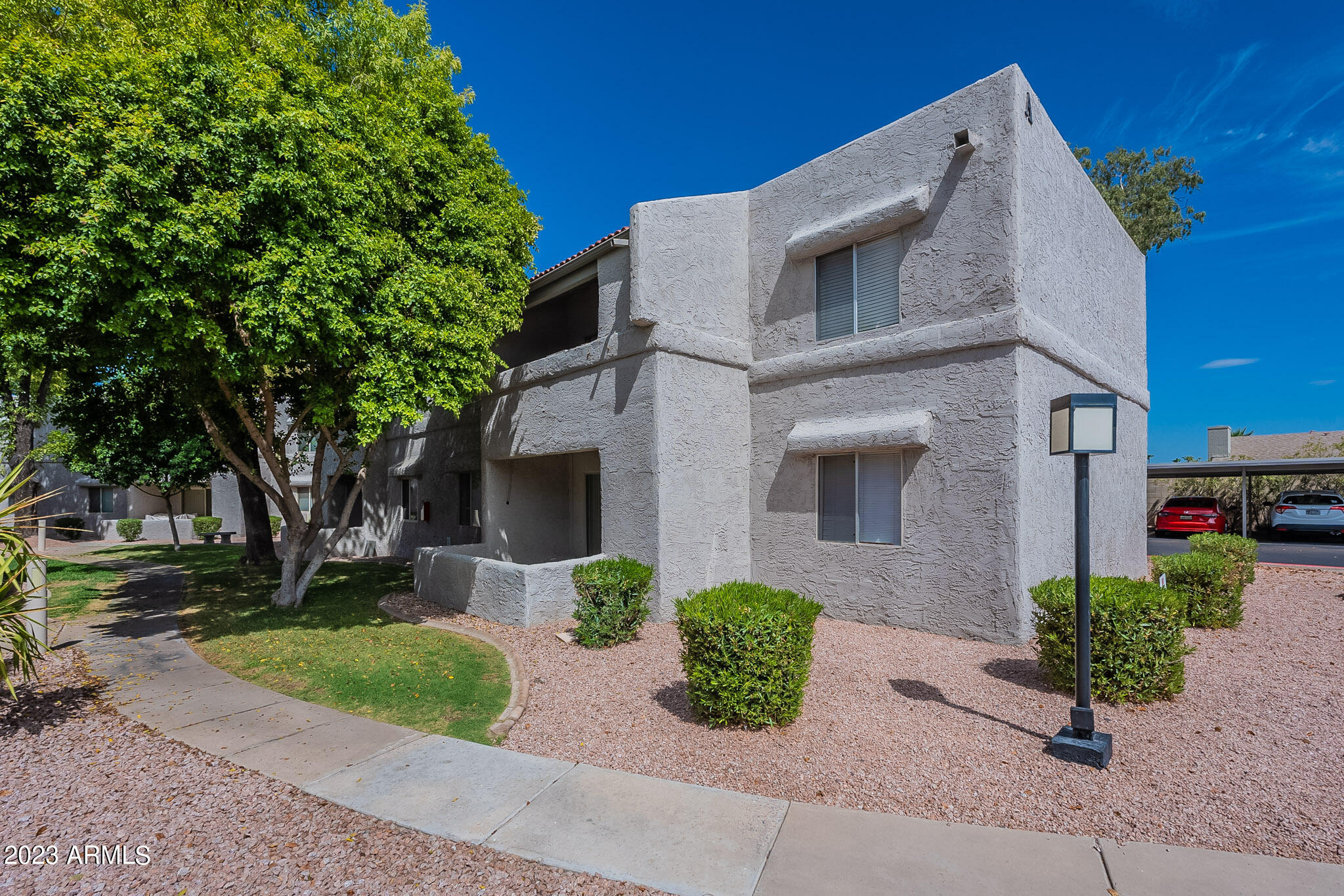 4444 E PARADISE VILLAGE Parkway N Unit: 101