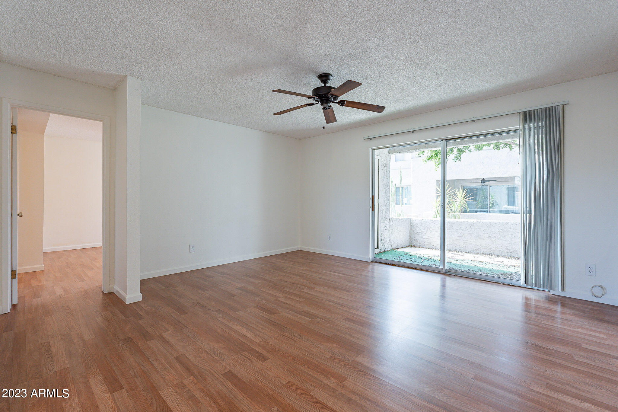 4444 E PARADISE VILLAGE Parkway N Unit: 101